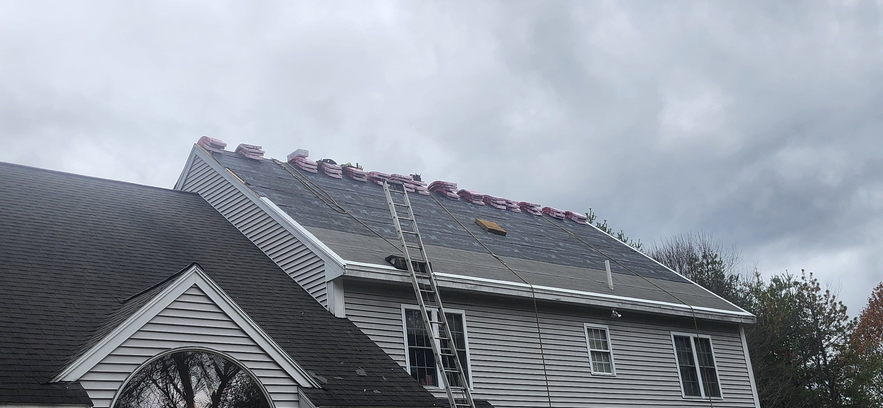 Groton Complete Roof Replacement with Onyx Black OakRidge Shingles by Mighty Dog Roofing of Greater Middlesex County