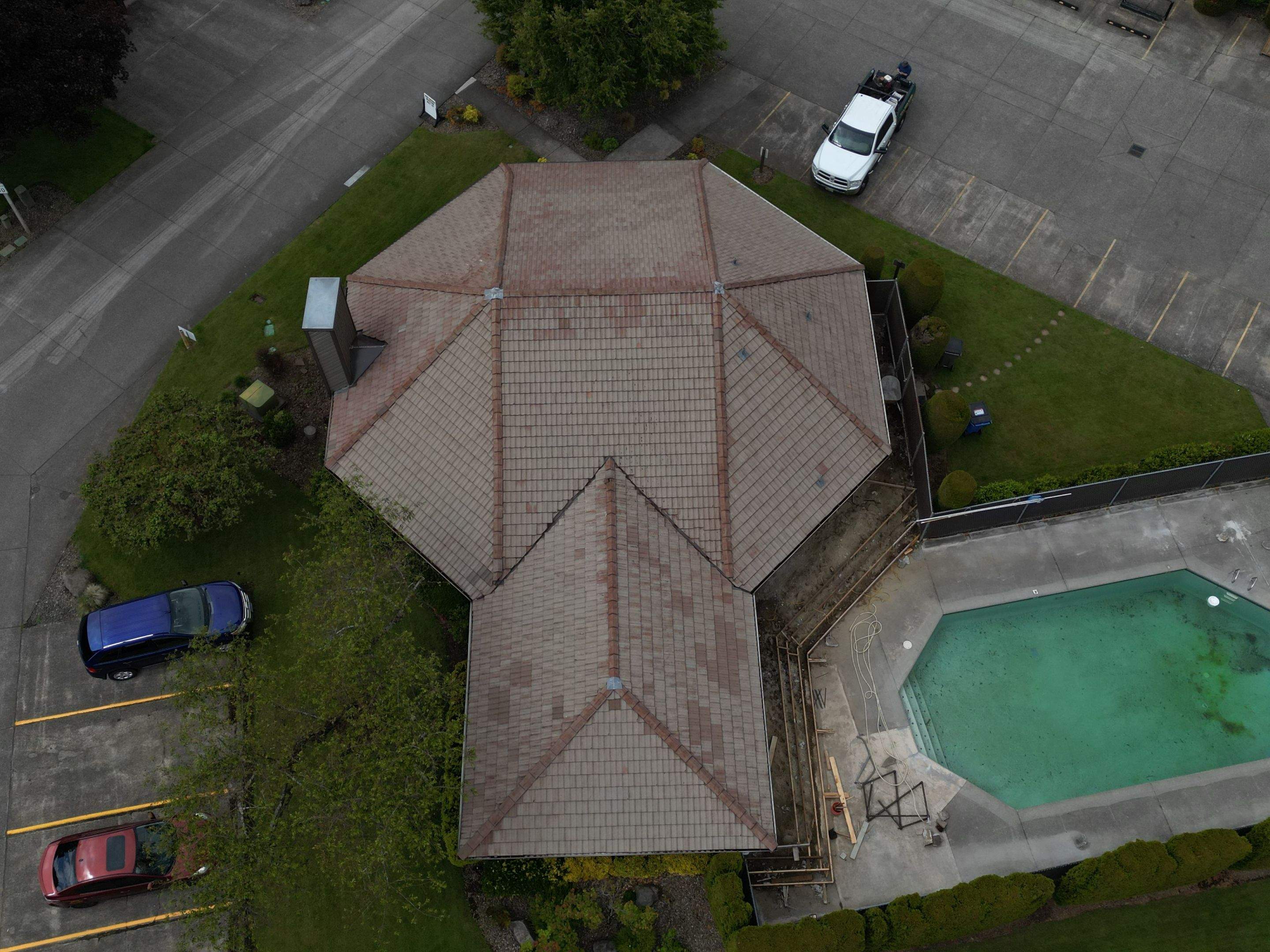 Large scale roof cleaning by Hawthorne General Construction