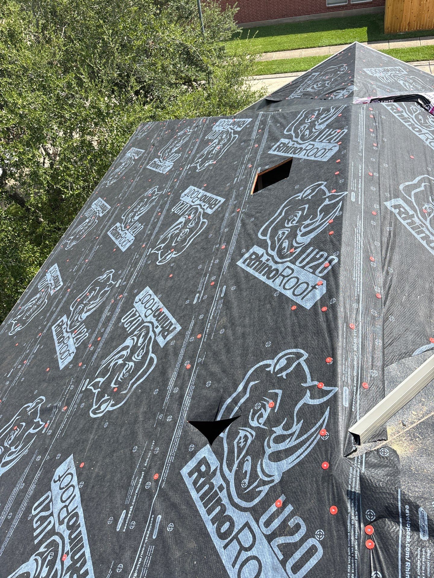 Residential Roofing Installation using Owen's Corning Duration (Lifetime) Shingles by Roof Repair Company