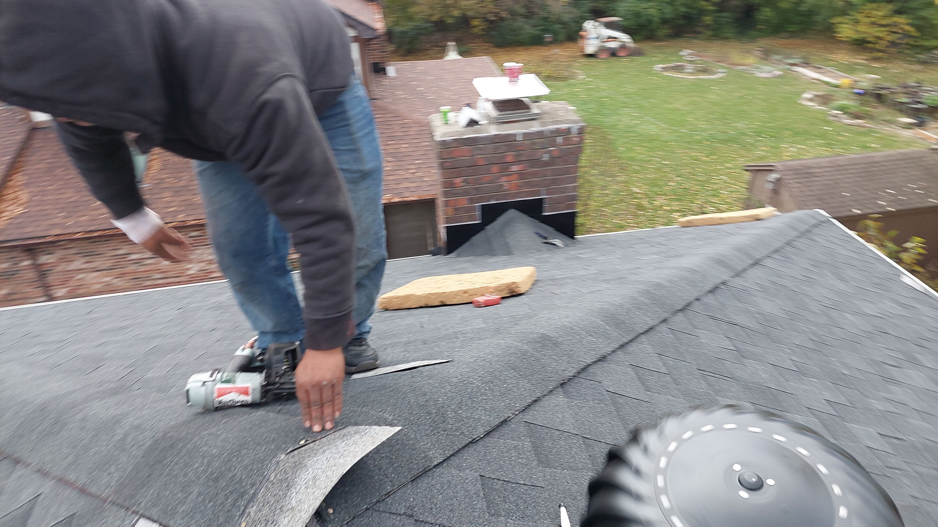 Liberty Township - Pristine Black by Tamlin Roofing