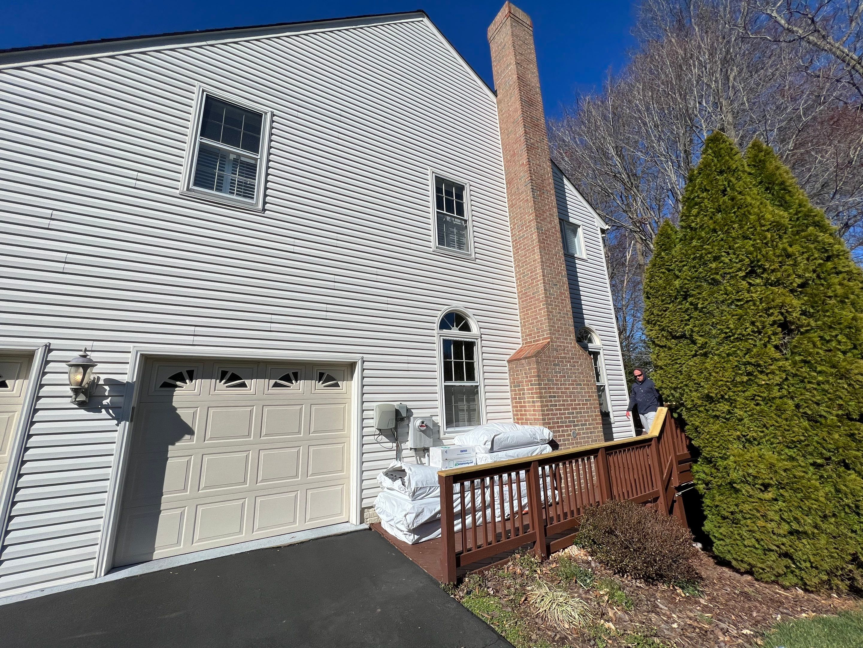 Fairfax Station: CertainTeed Landmark Pro Designer Shingles in Max Def Weathered Wood by RM Banning, Inc.