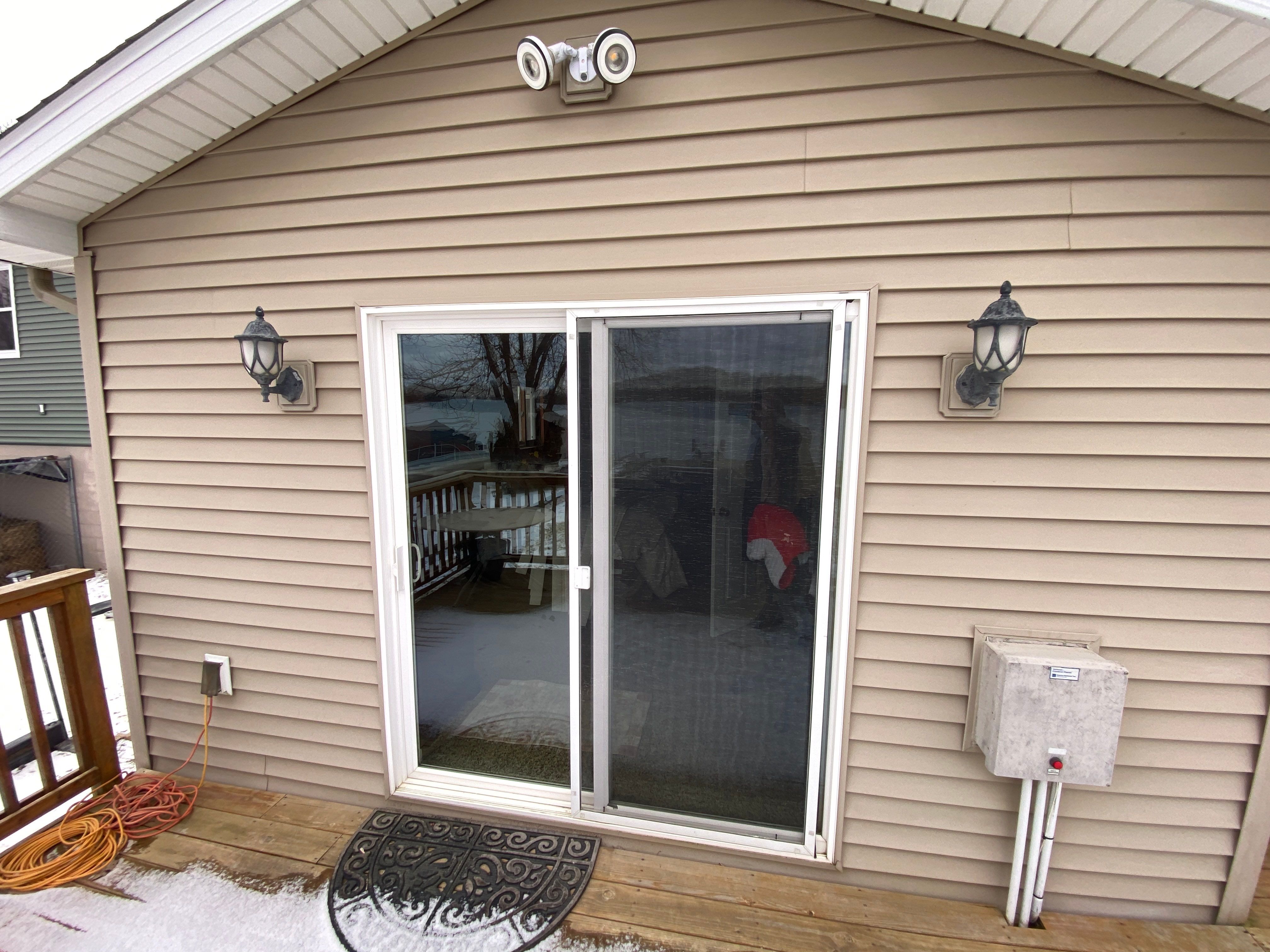 Siding Replacement using Certainteed Restoration Classic D4 by 180 Contractors