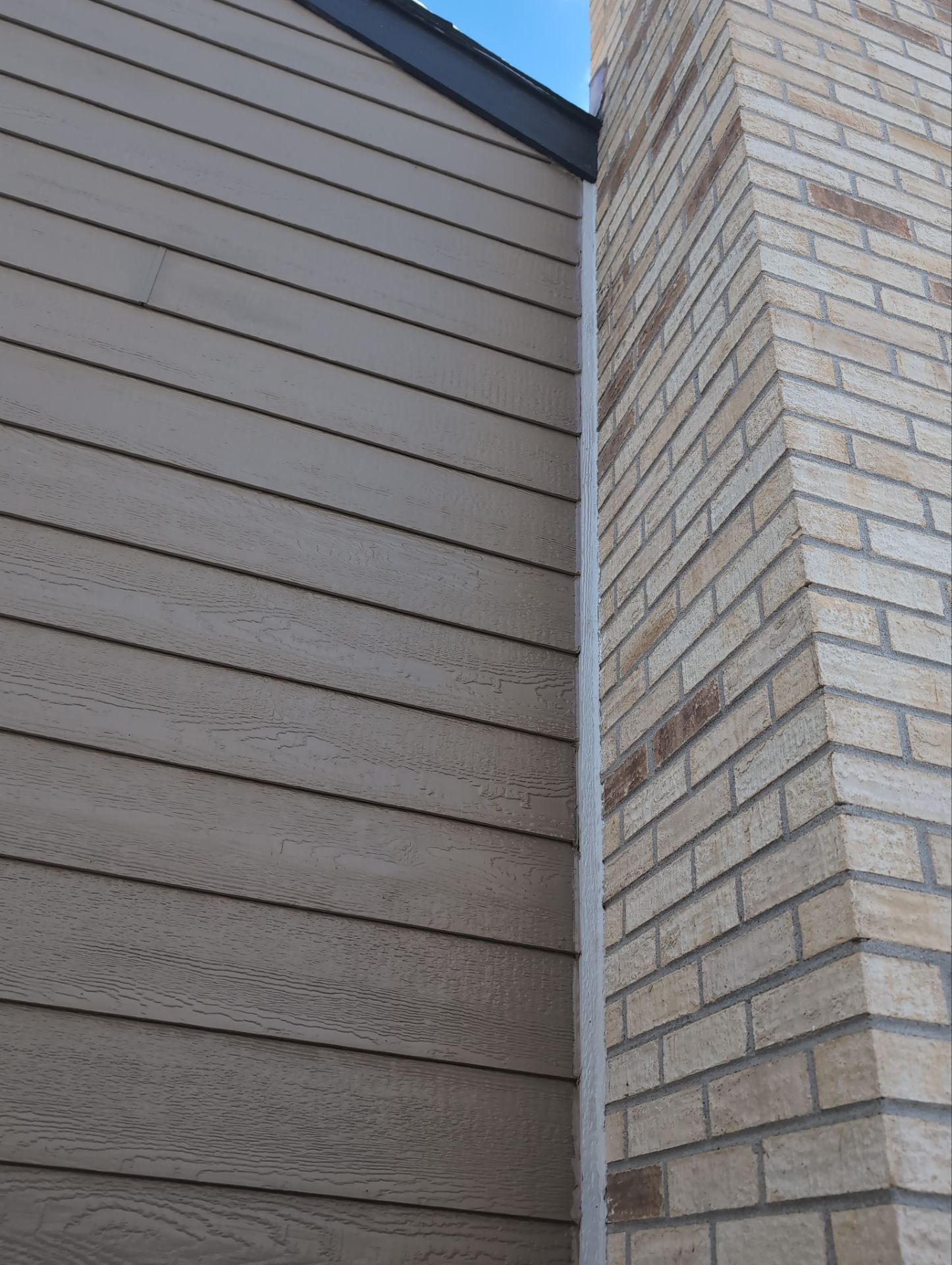 Siding Installation using LP Smartside Diamond Kote by United Windows and Siding LLC