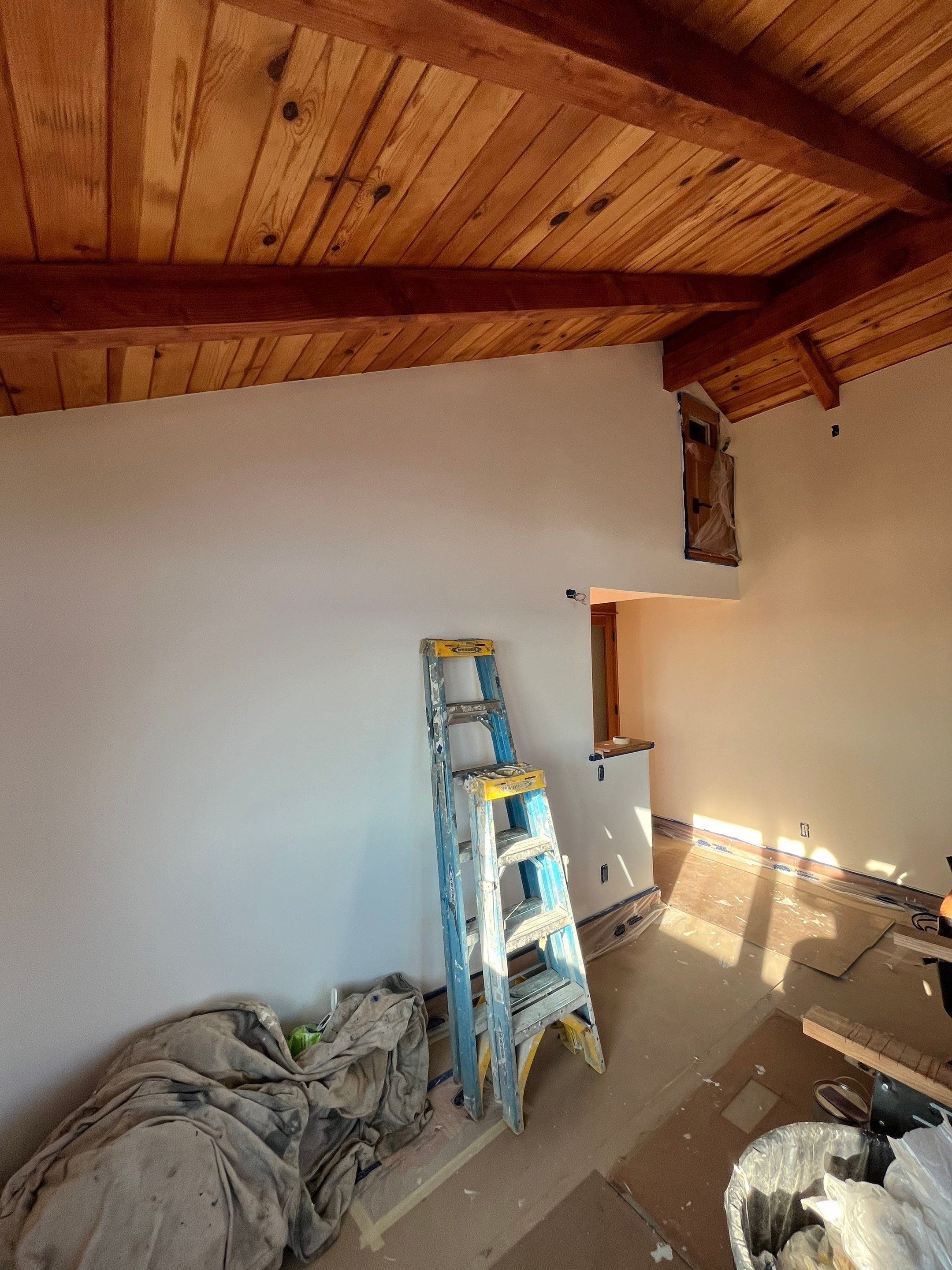 Custom interior painting and decorating by Herrera’s Bay Area Painting inc.