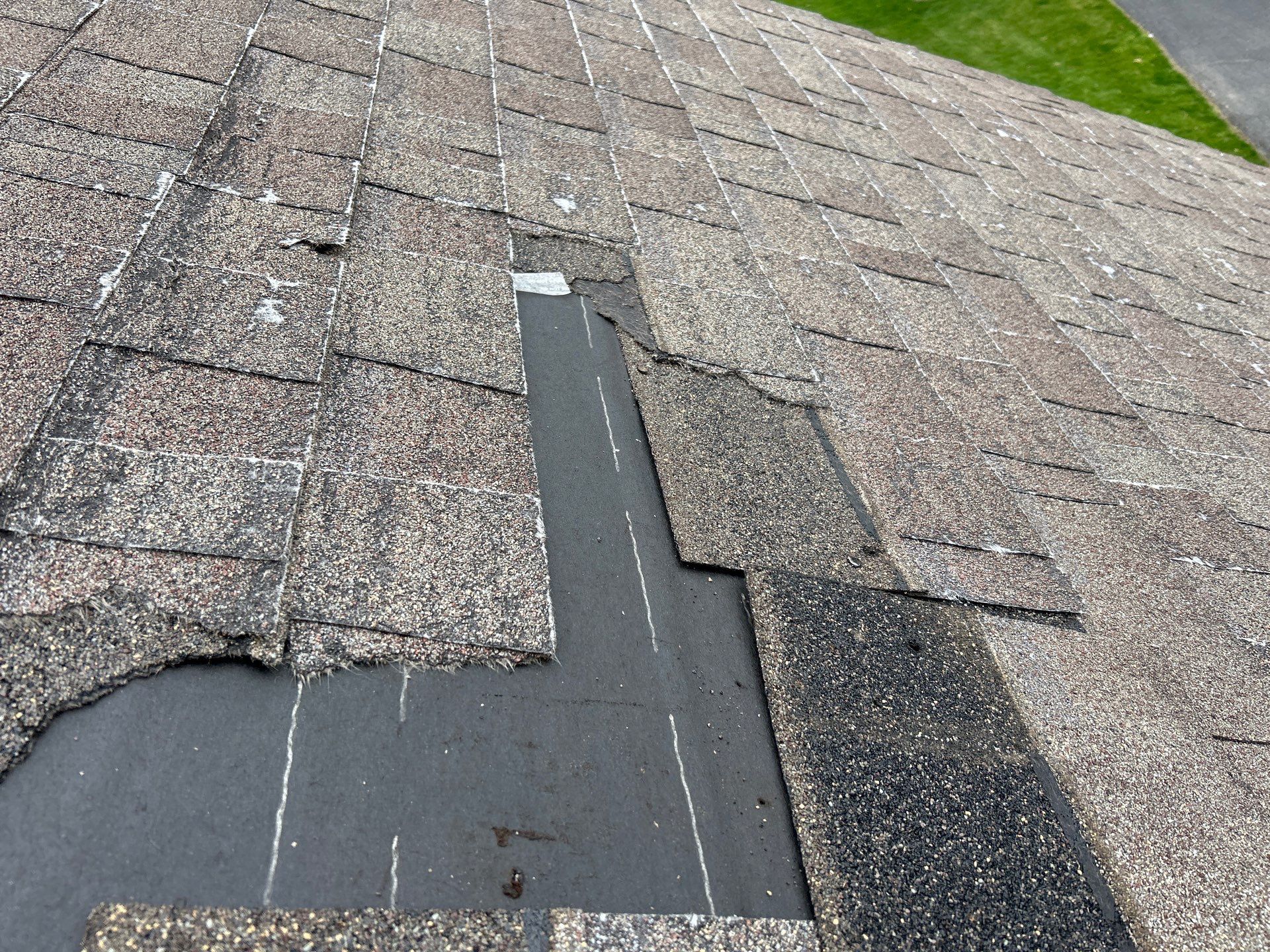 Residential Roofing Installation using Duration Series Shingles - Driftwood by RoofX 