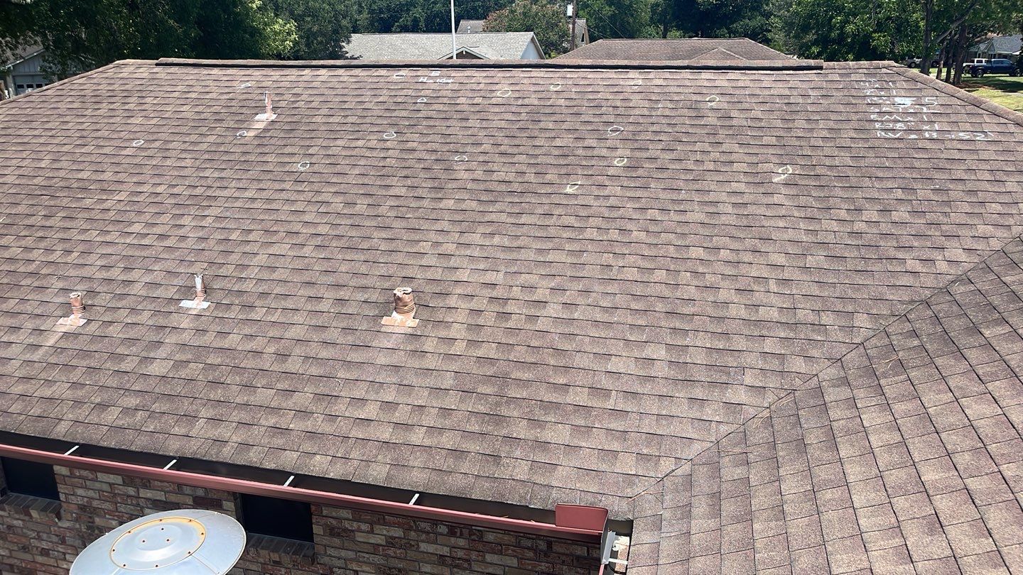 Residential Roofing Installation using Owen's Corning Duration (Lifetime) Shingles by Roof Repair Company