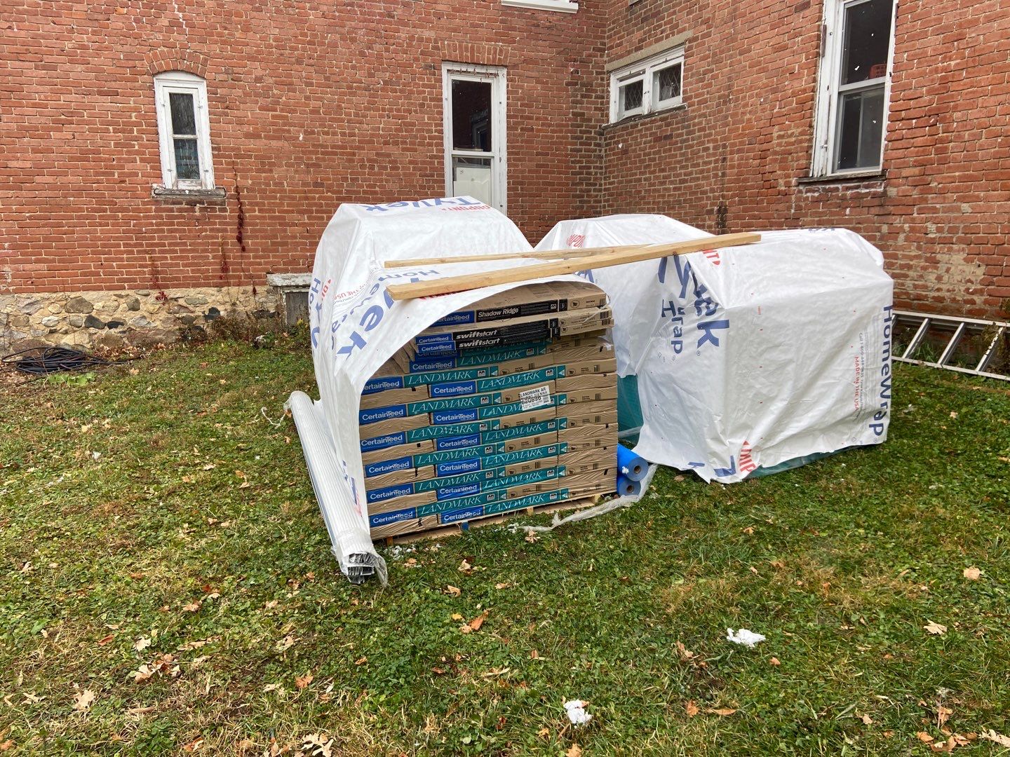 Roof Replacement using CertainTeed Landmark by 180 Contractors
