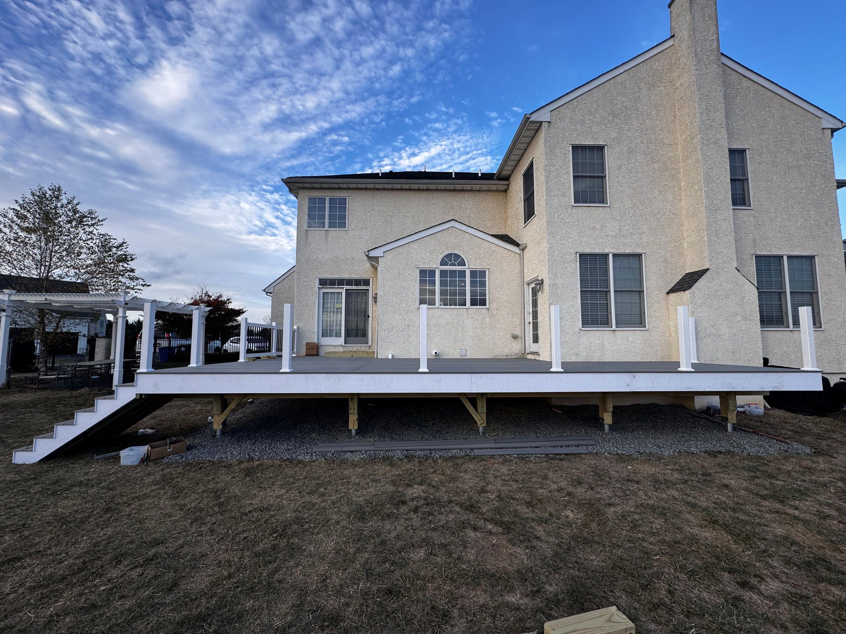 New Deck using Deckorators Venture - Color Saltwater by deck guardian