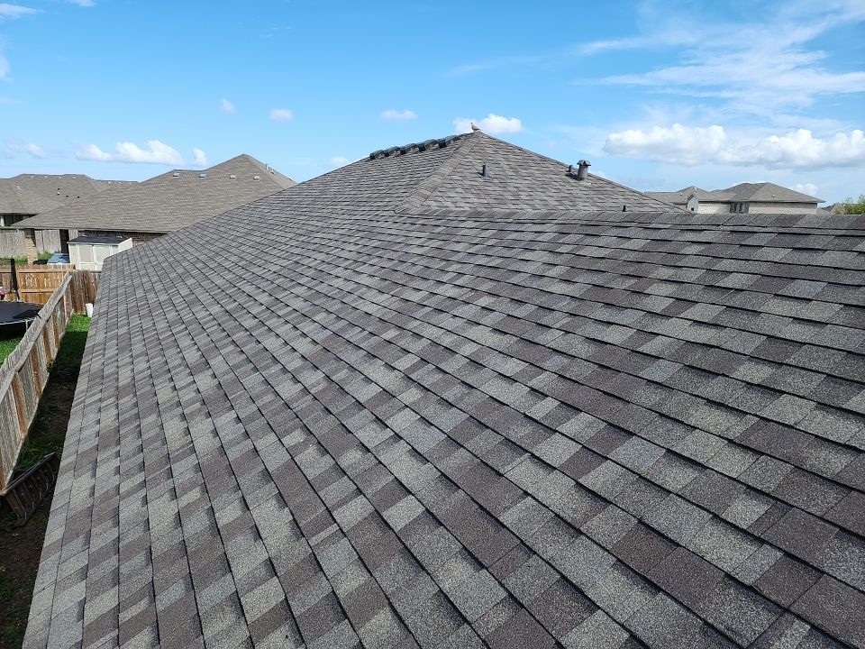 Residential Roofing Installation using Certainteed Landmark Weatherwood by Galvan Roofing and Construction