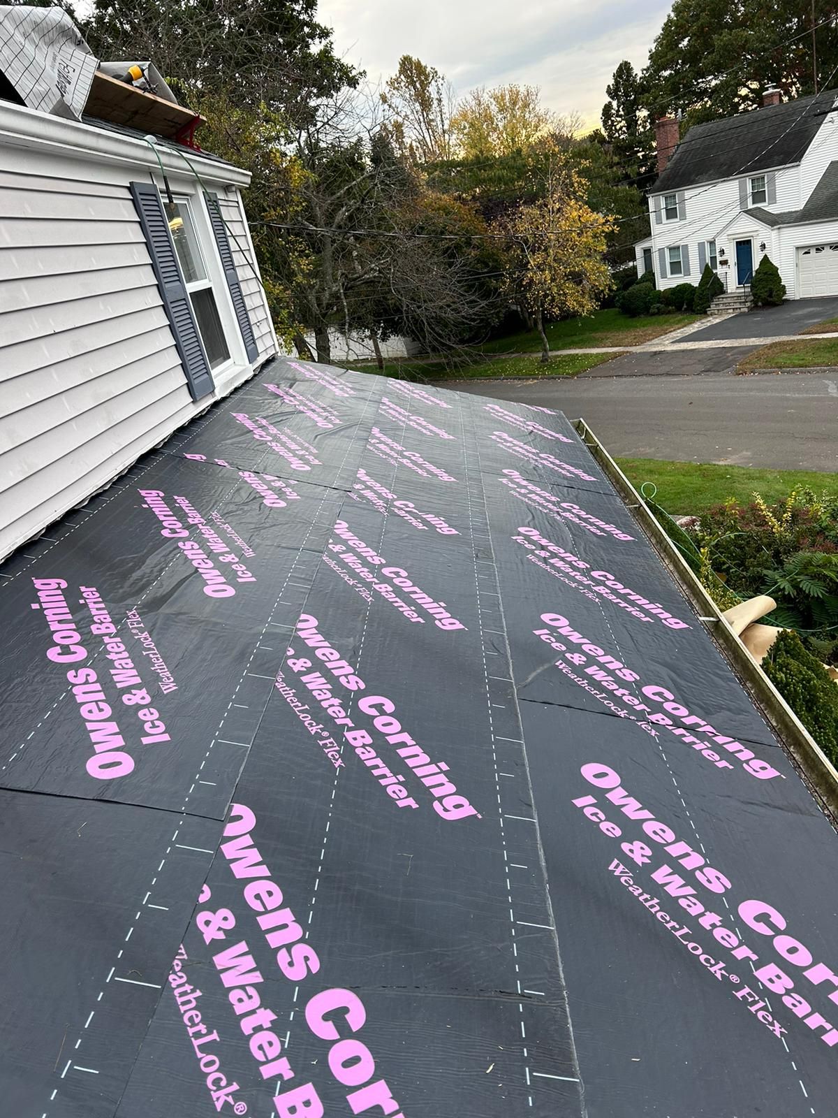 Residential Roofing Installation using Owens Corning TruDefinition Slatestone Gray by A Plus Exterior