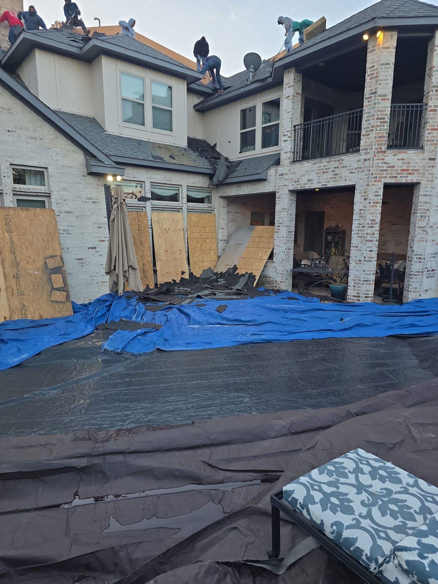 Project in Dallas by Armor Roofing | Exteriors