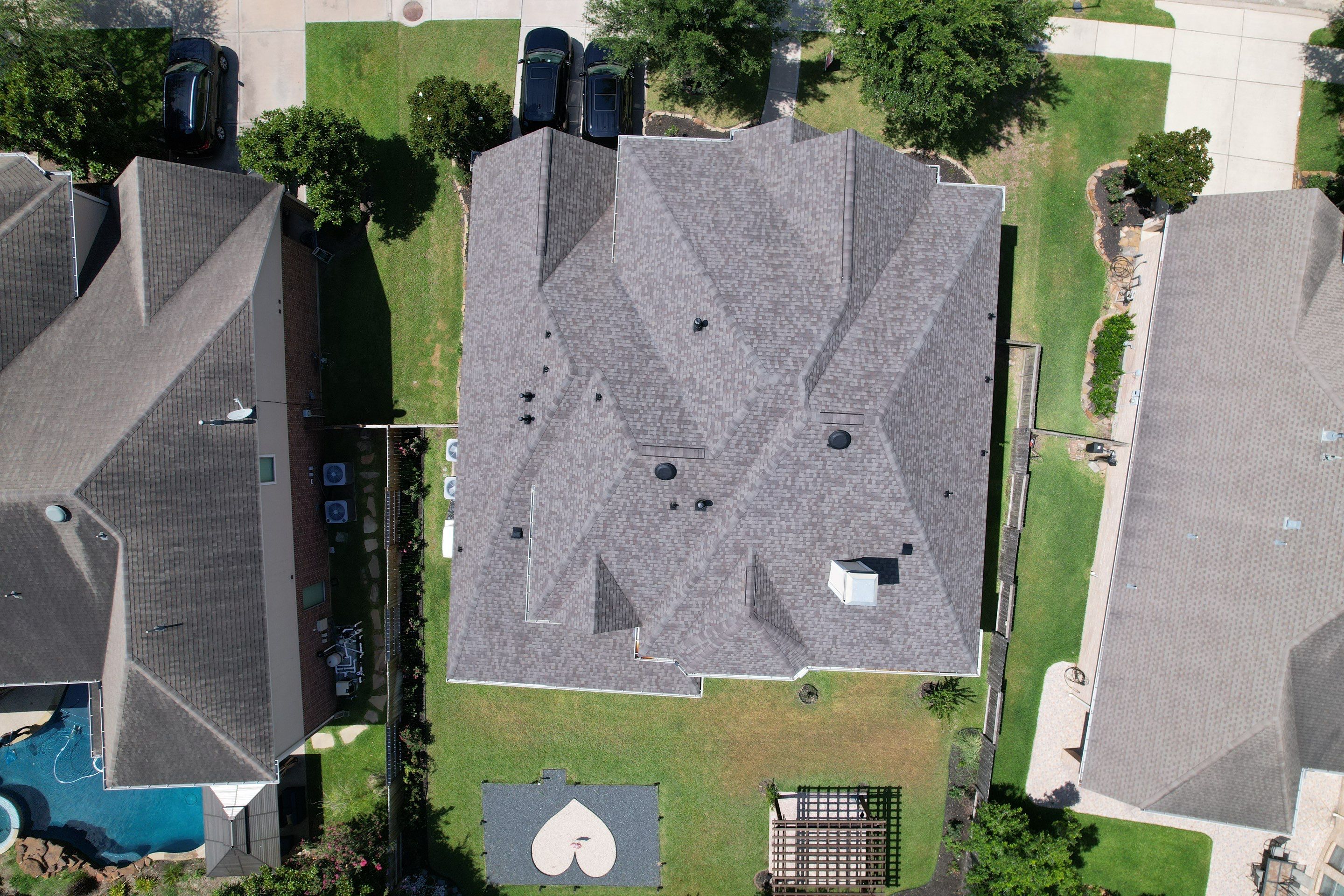 Residential Roofing Installation using CertainTeed Landmark  by Vlex Roofing 