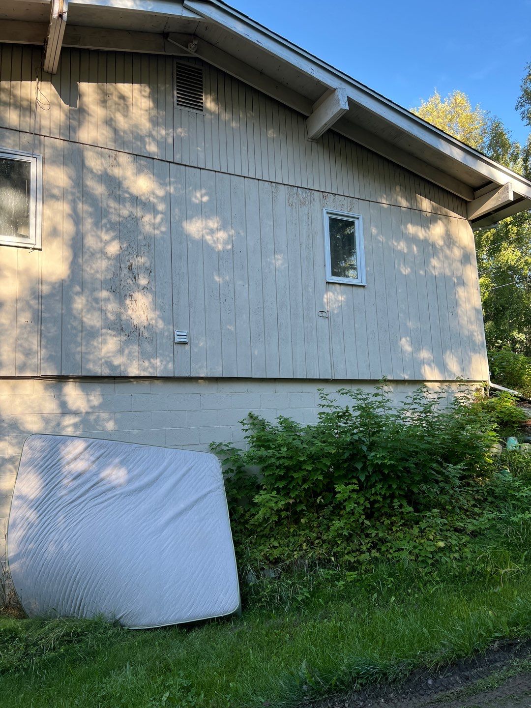 Beautiful Exterior Transformation by Midnight Sun Painting