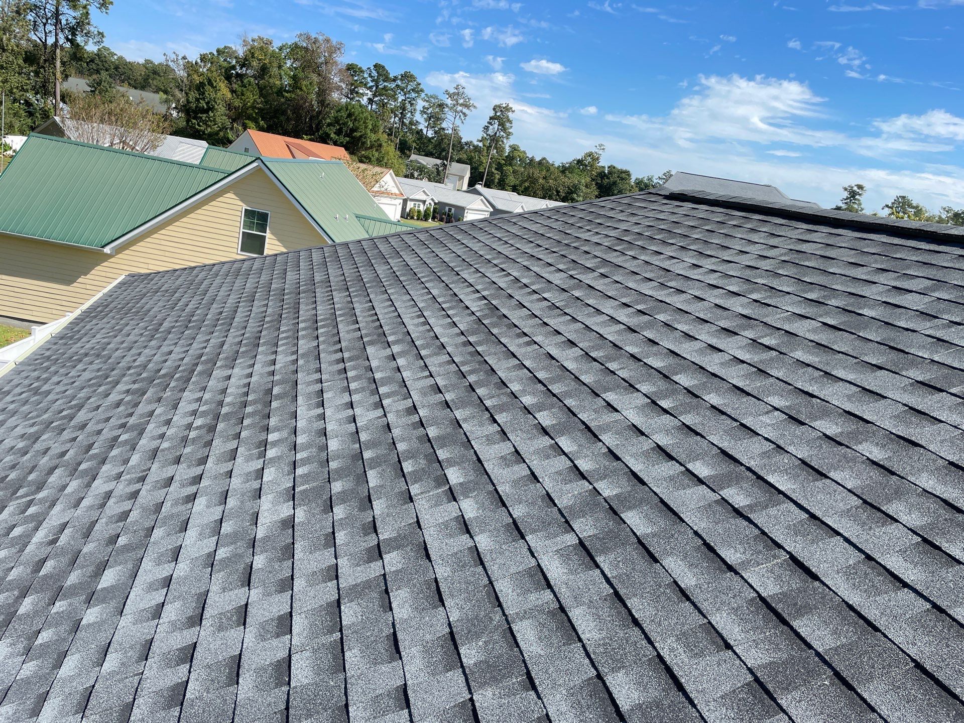 GAF HDZ - Charcoal by Linta Roofing Inc