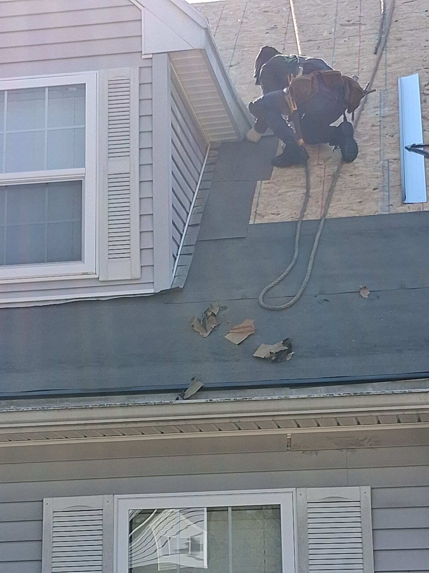 Rochester, NH – Residential Roof Replacement by Tall pine roofing