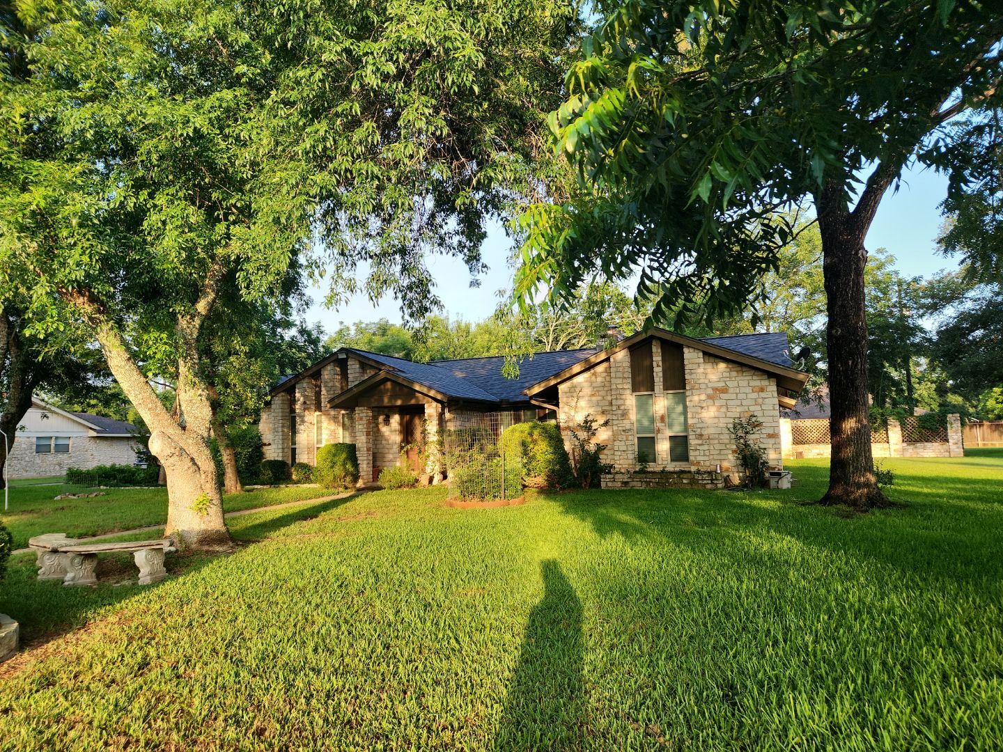 Driftwood - Owens Corning by RoofsOnly.com