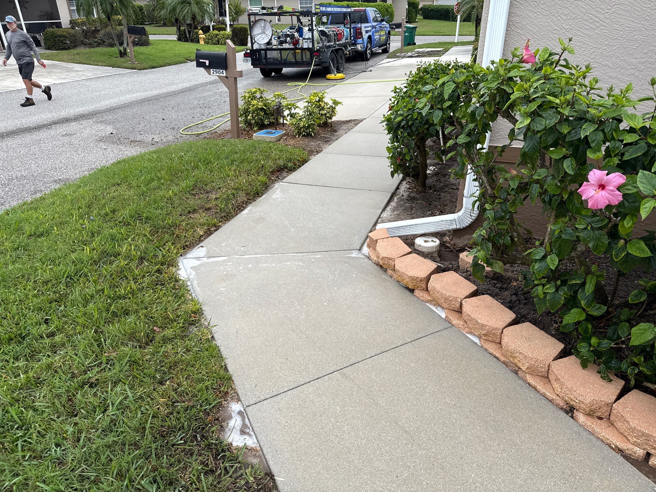 🚤 Captain’s Court Condos Exterior Cleaning – Terra Ceia, FL by Sunshine AquaWash