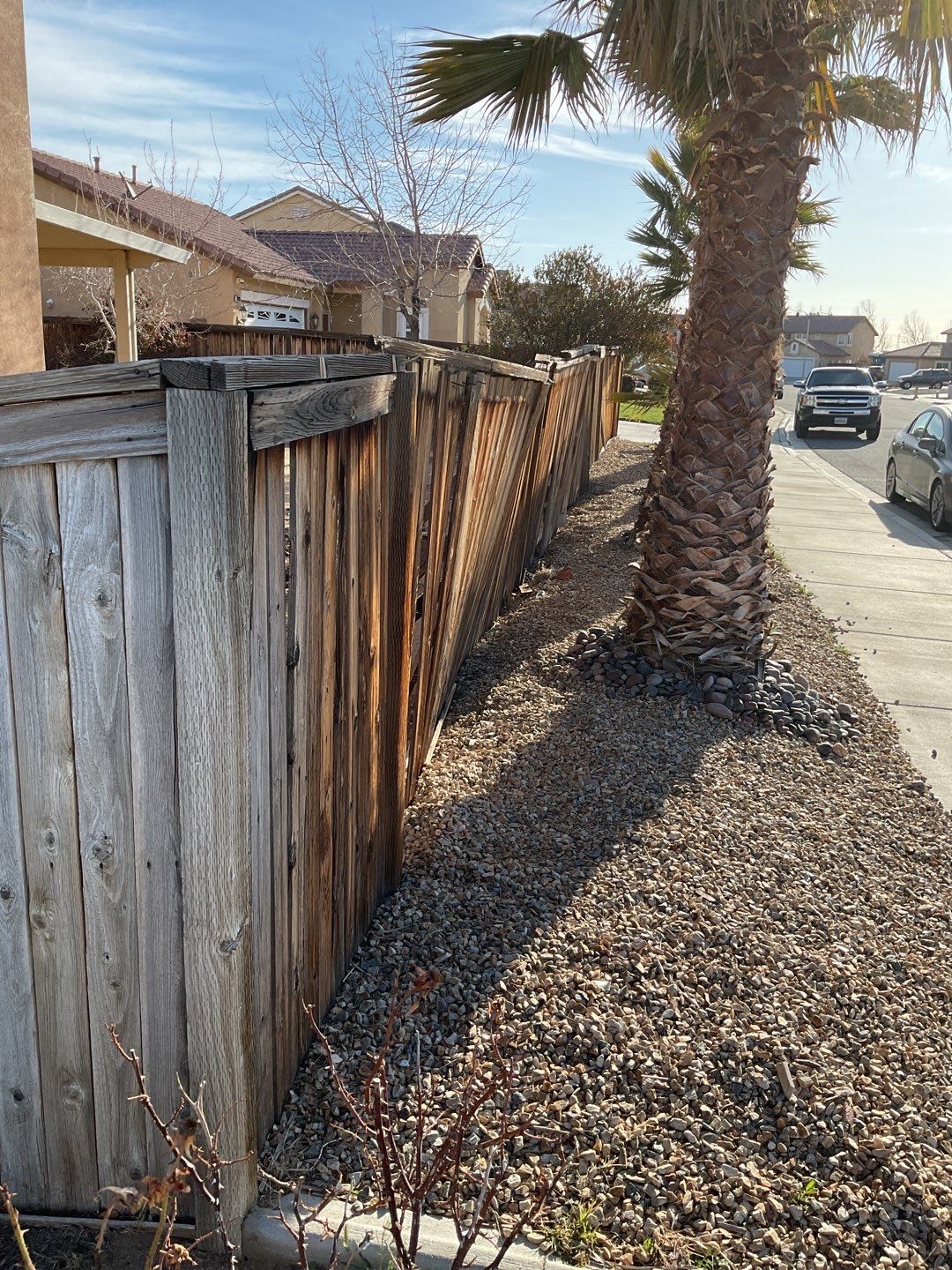 White Vinyl by Fence Guys Inc. 