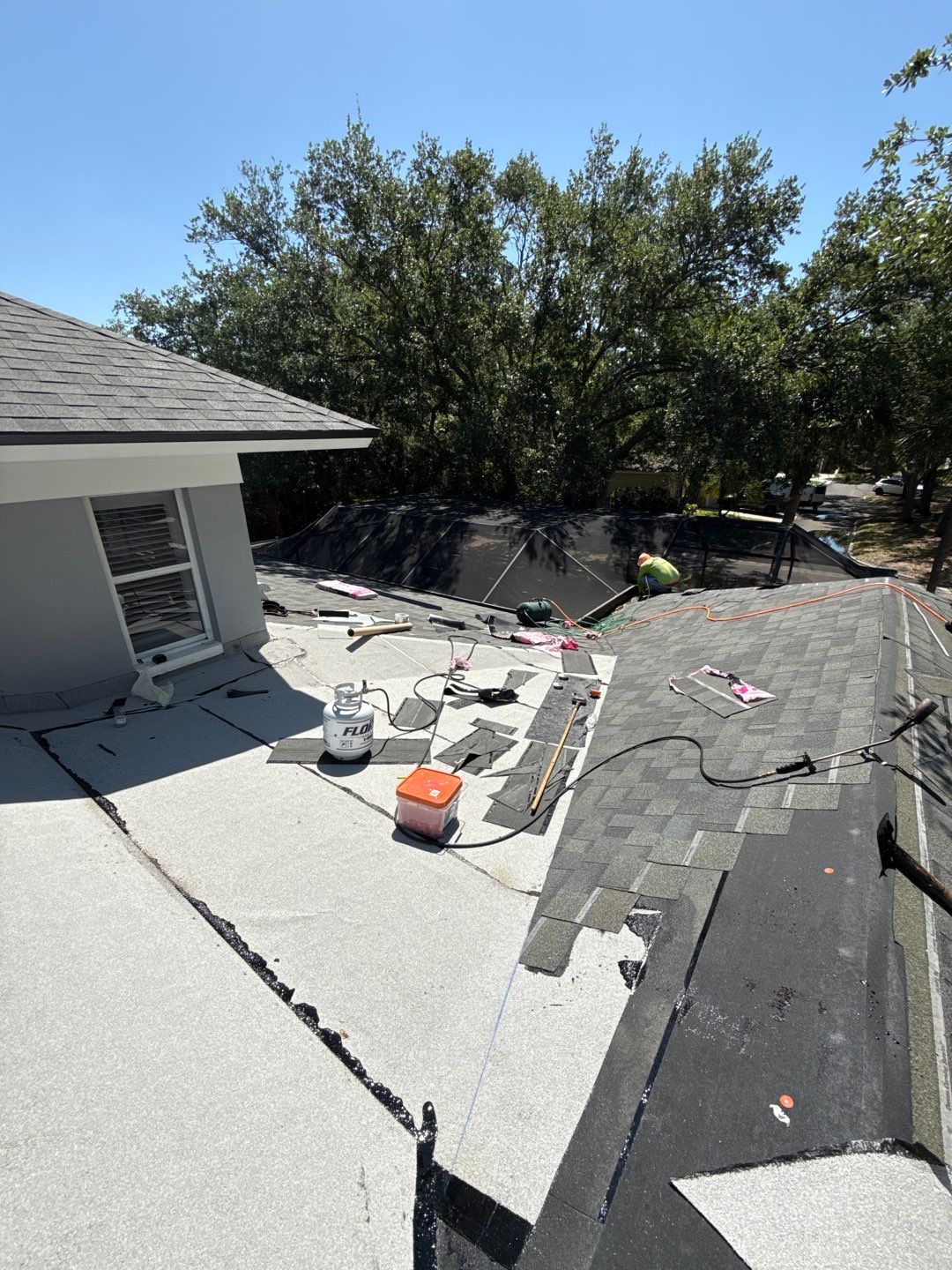 Project in St. Petersburg 33702 by Mitchell Roofing Company LLC 