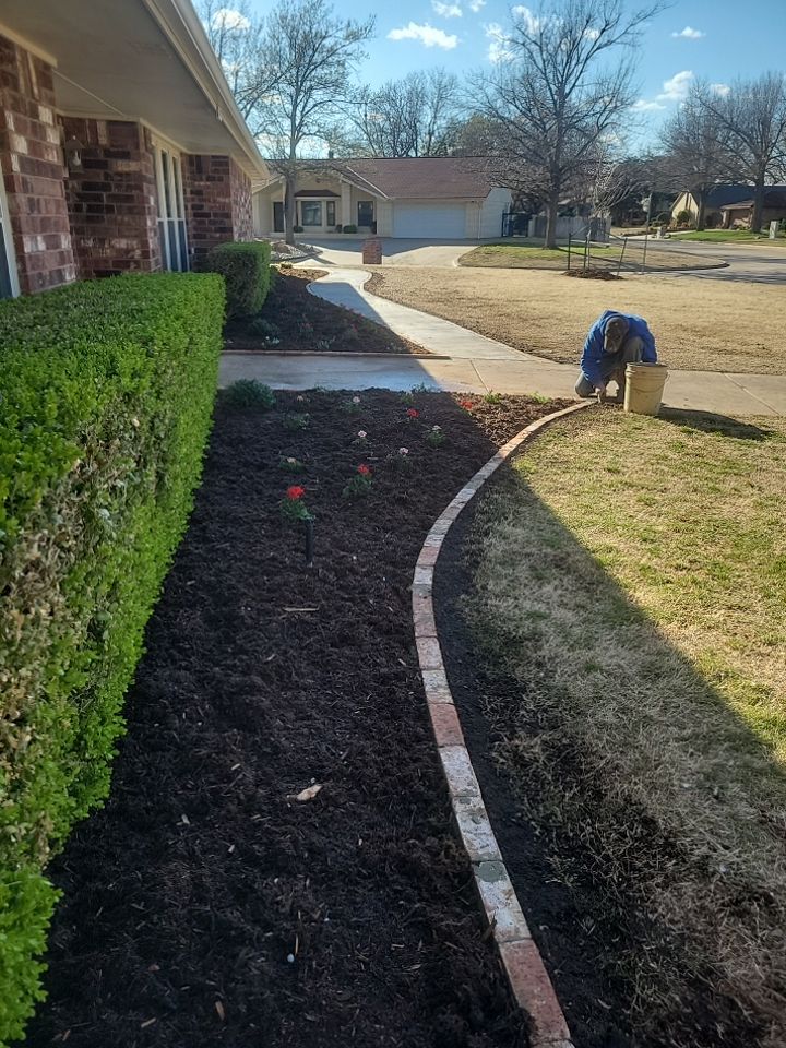 Concrete sidewalk using Concrete by Clays Services Inc