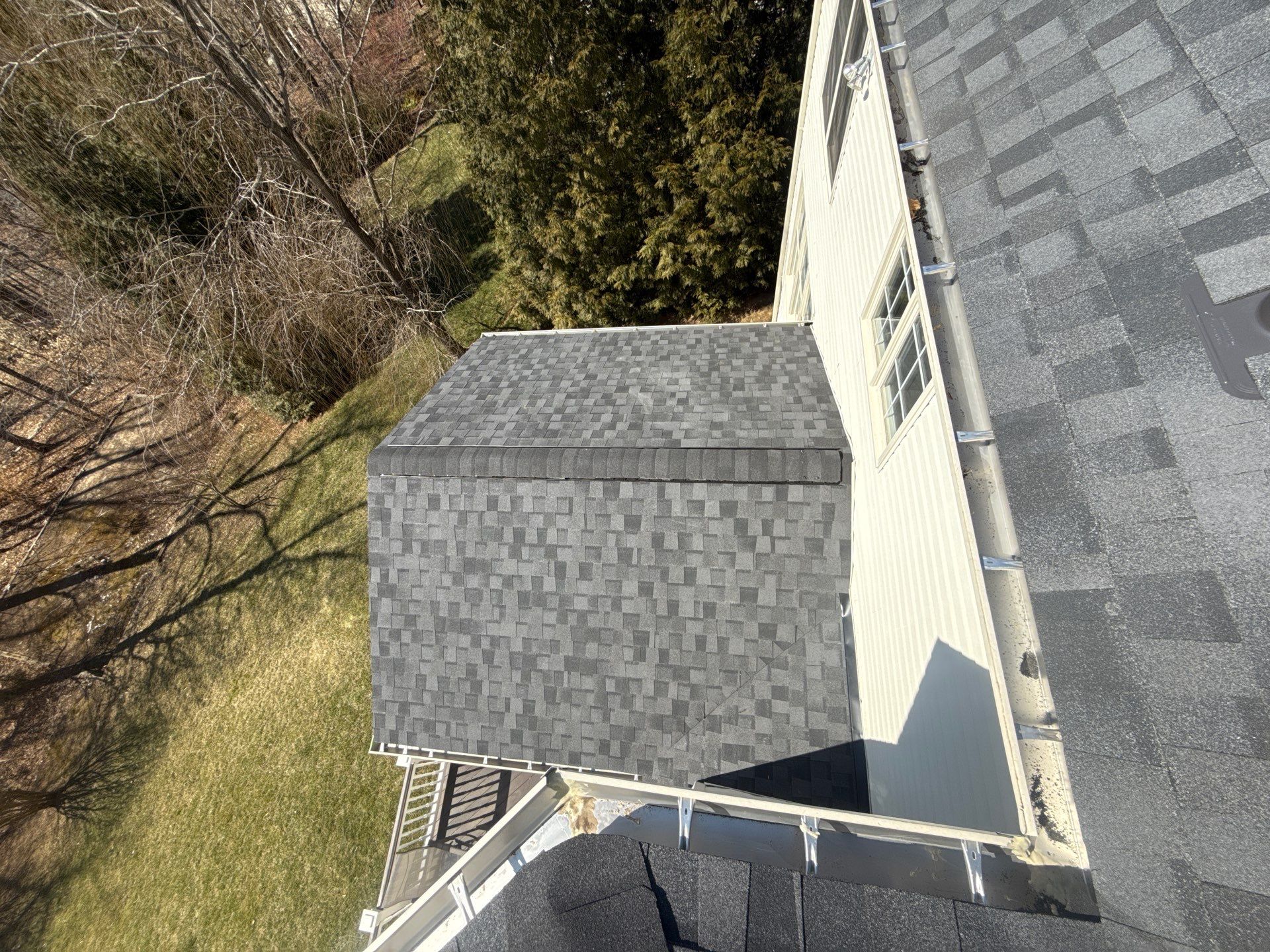 Springfield: Residential Roof Replacement with CertainTeed Landmark Pro in Max Def Moire Black by RM Banning, Inc.