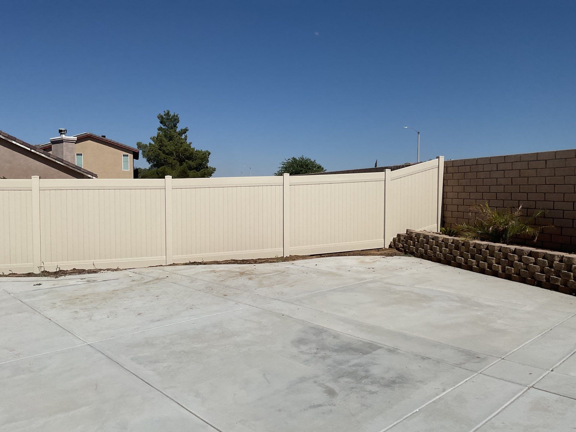 Fence Installation using Vinyl by Fence Guys Inc. 
