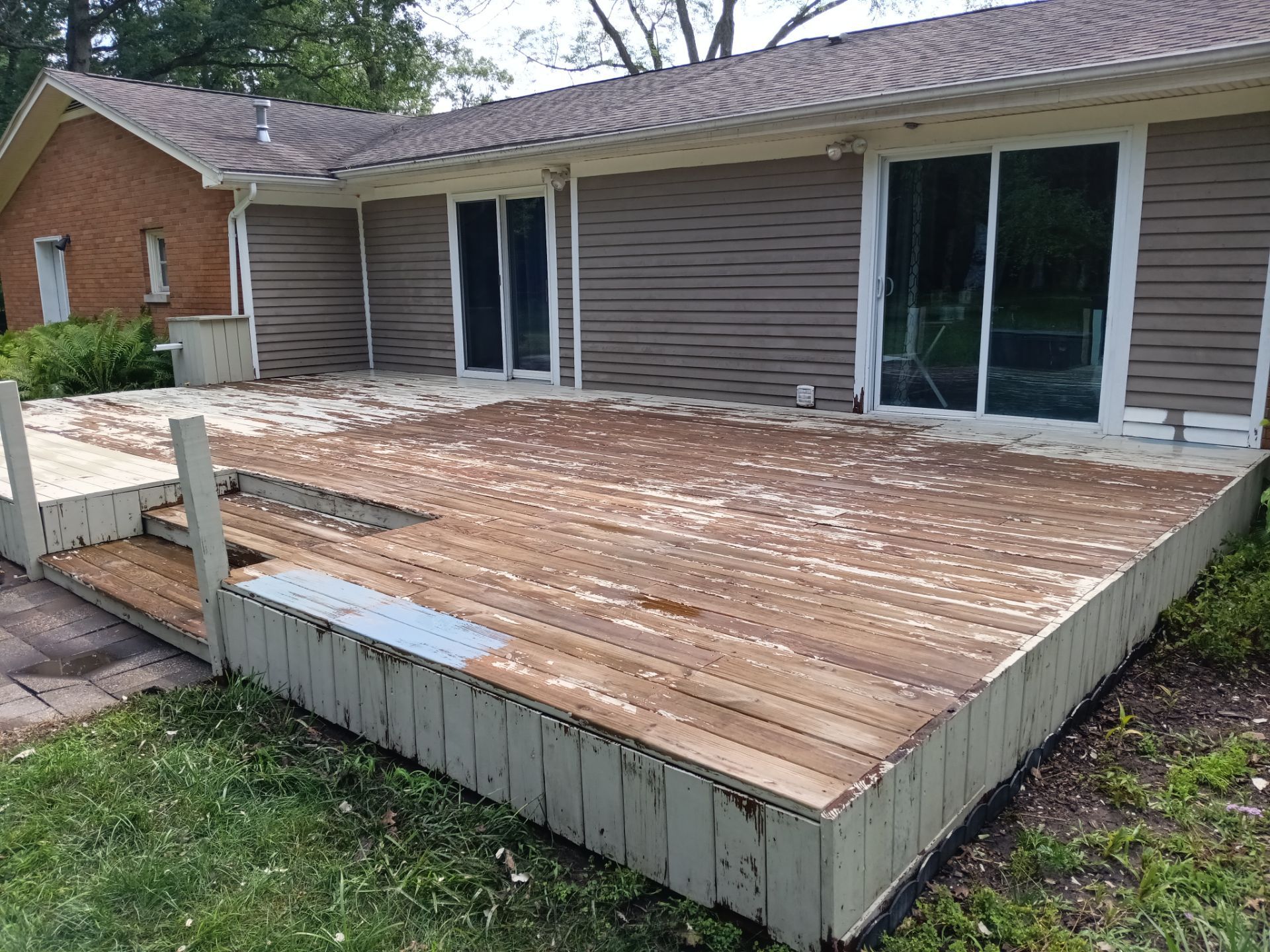 Deck Washing and Staining! by Gordon Painting