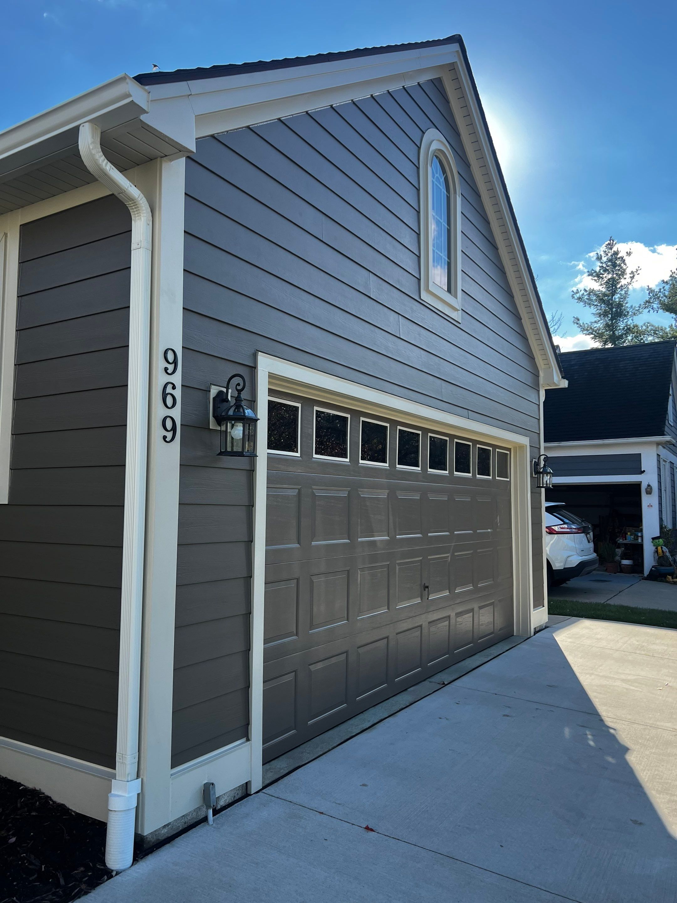 Siding Replacement using James Hardie Siding & Trim by Bloomfield Construction & Restoration