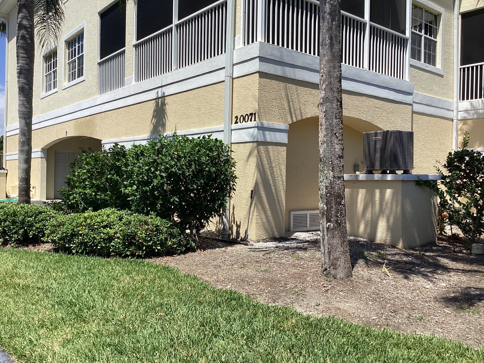 Residential Gutter Upgrade in Fort Myers FL by Gutter Professors