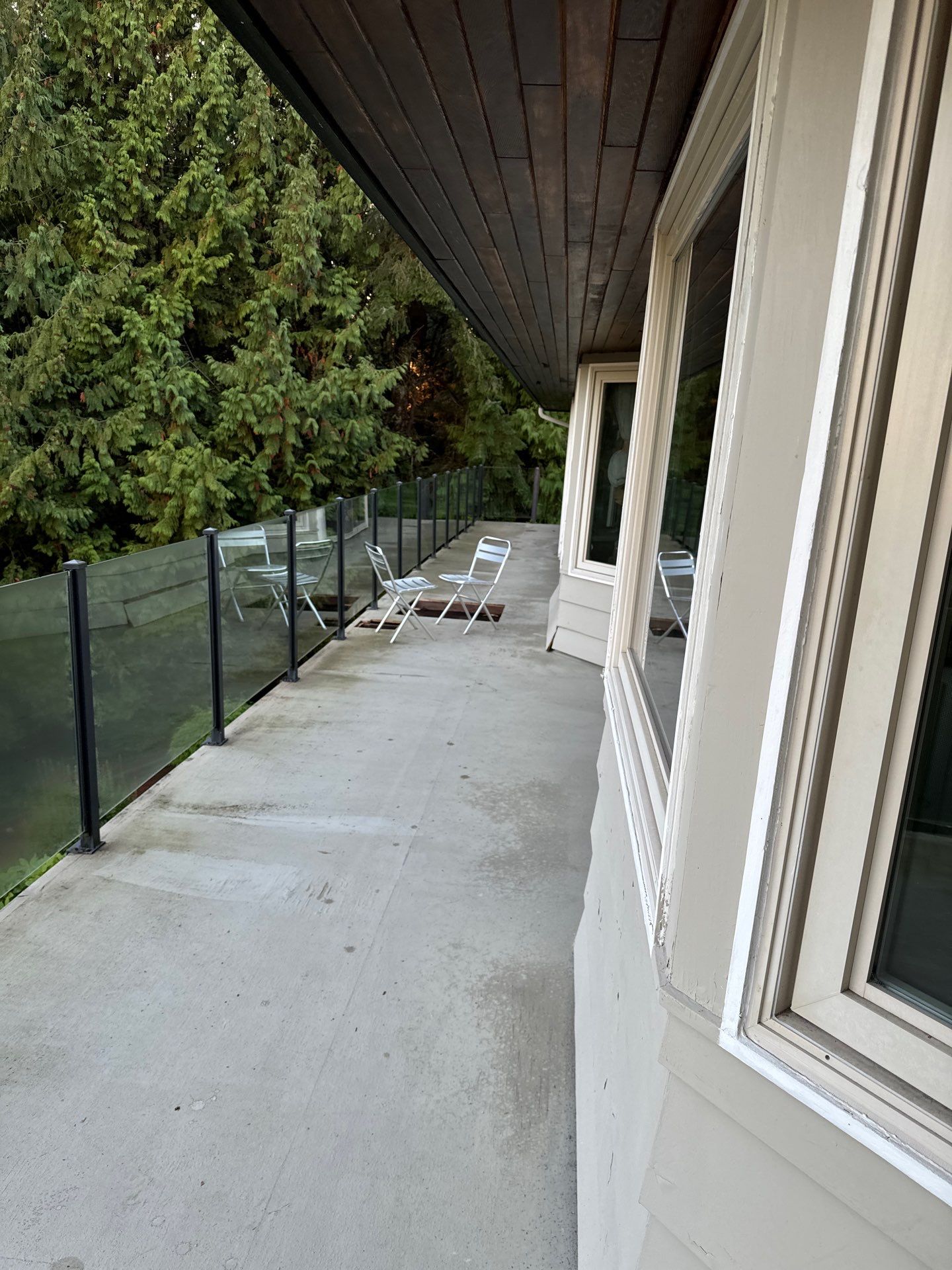 Repair Rotten Deck In West Vancouver  by YVR Construction Group
