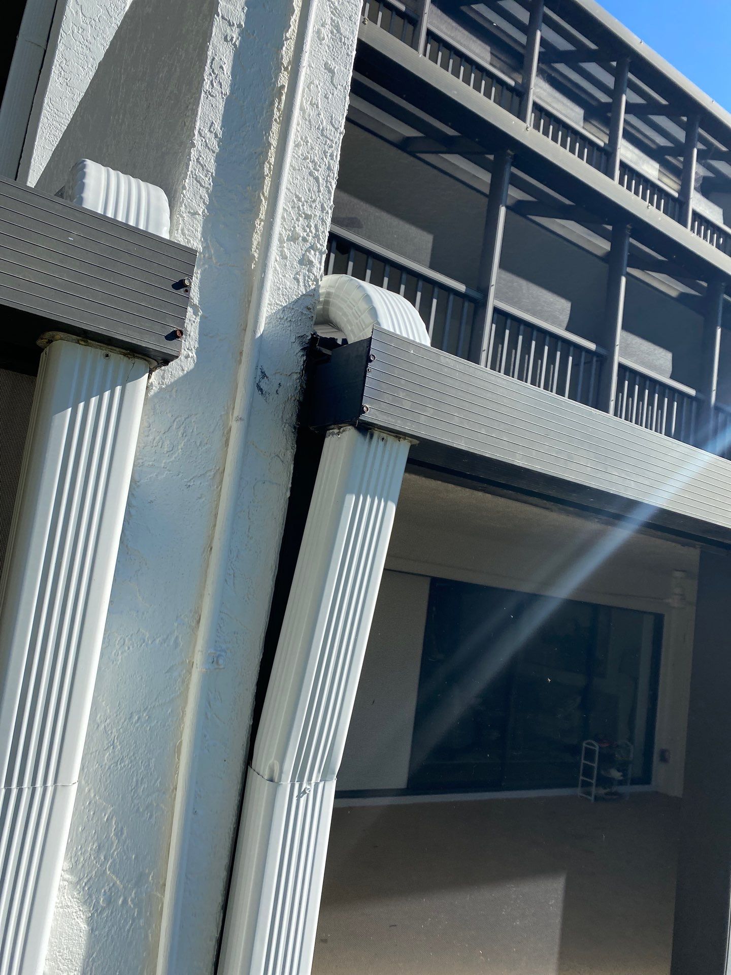 Gutter cleaning all buildings are the same for 6 units in Fort Myers FL by Gutter Professors