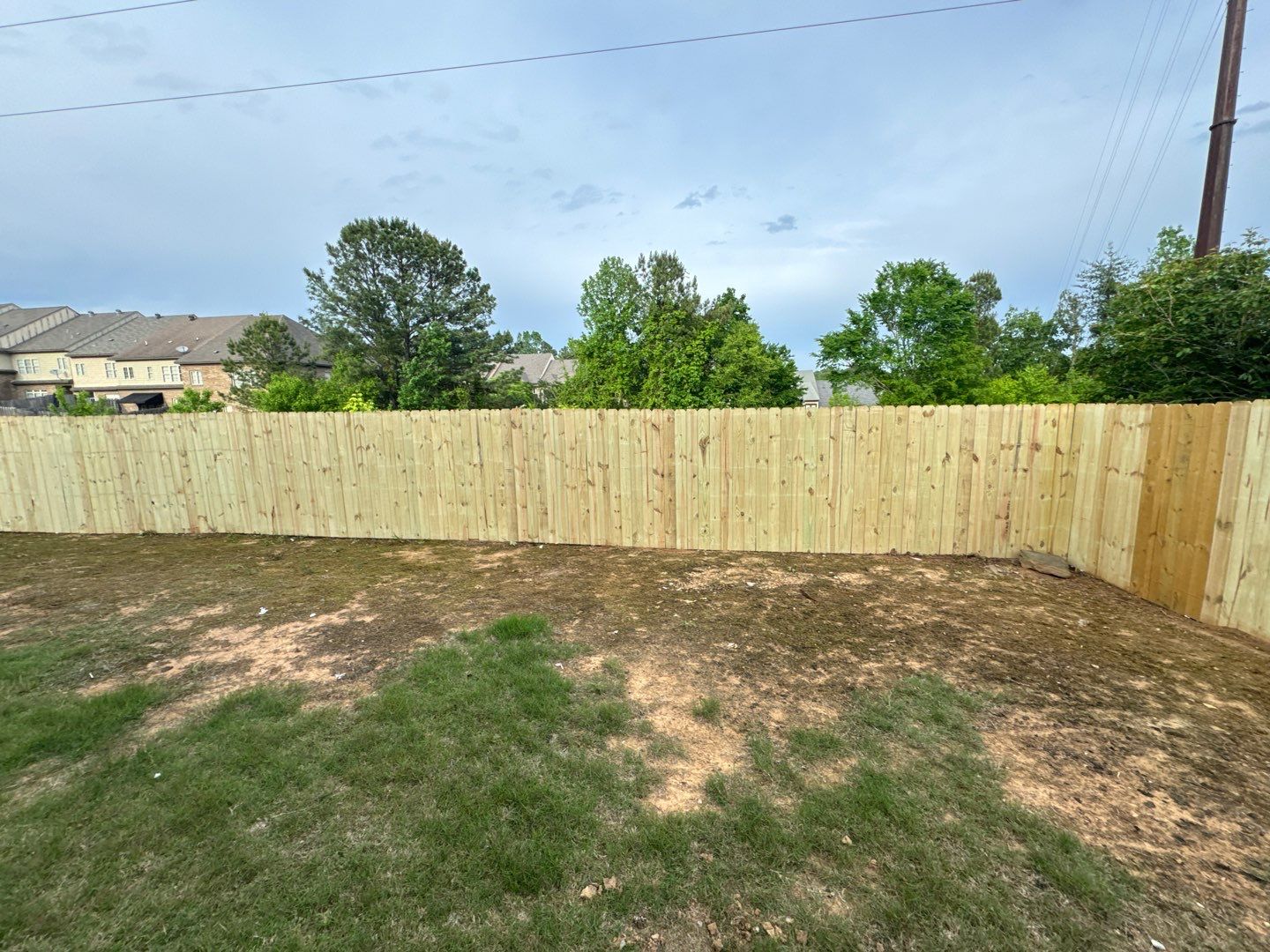 Lake Crest - Fence by Pillar and Pine