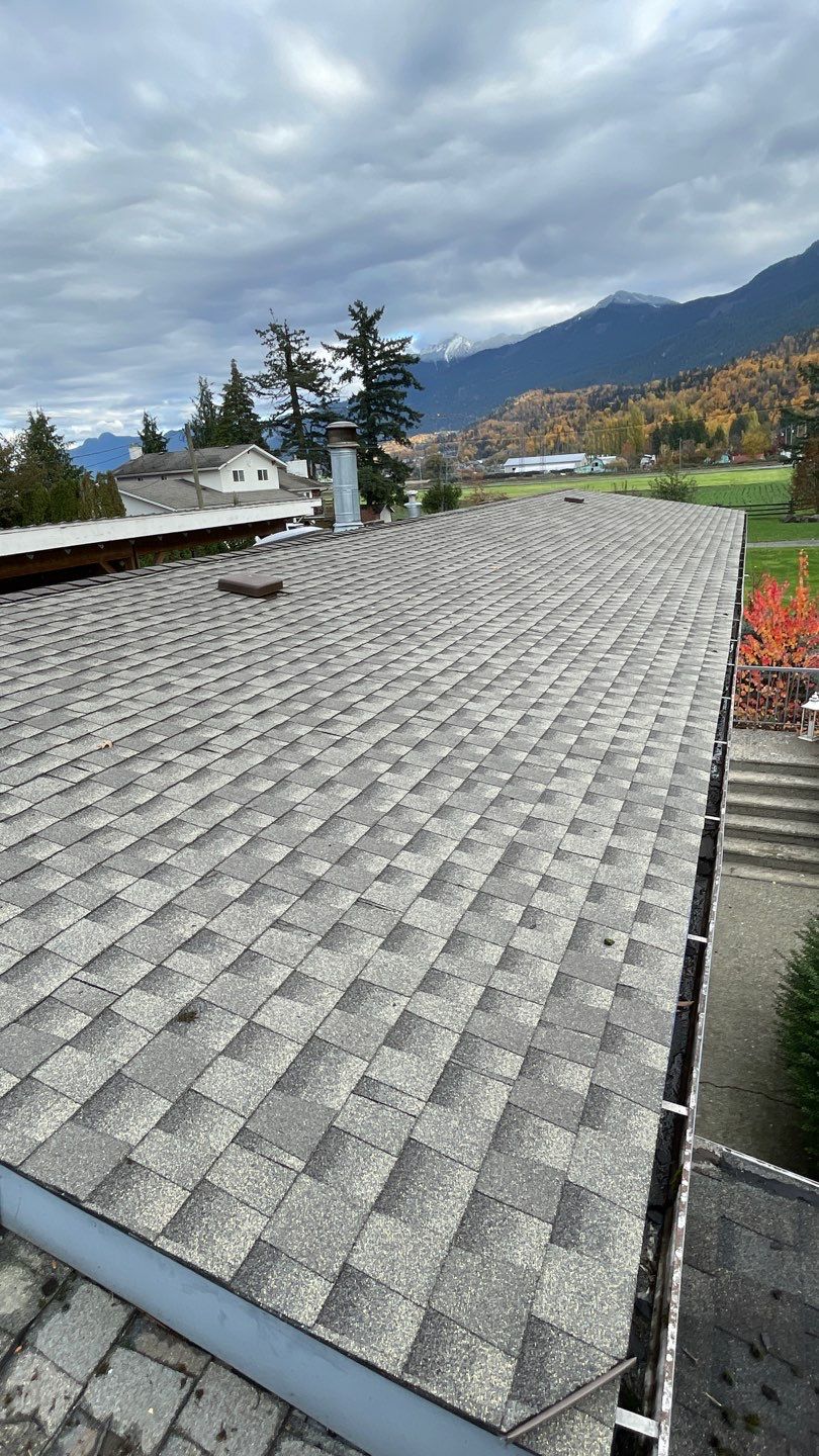 Residential Re-Roof using GAF Weathered Wood HDZ by Top Notch Roofing Inc