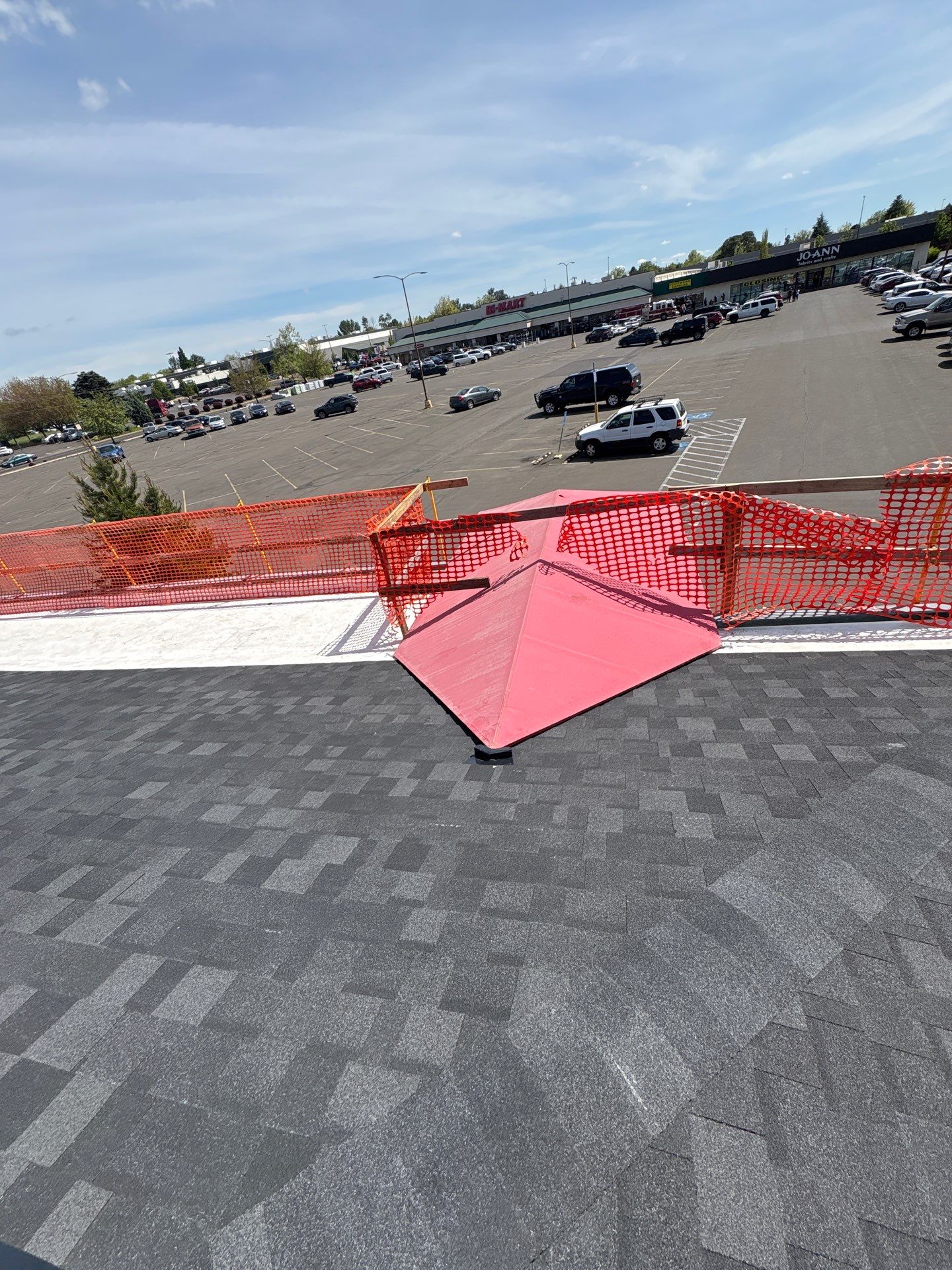 Granite Black Sizzler Albany Oregon Roof Replacement by Orezona Building & Roofing Company, Inc.