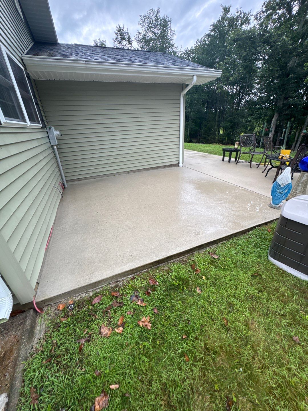 Residential Cleaning by SJ Exterior