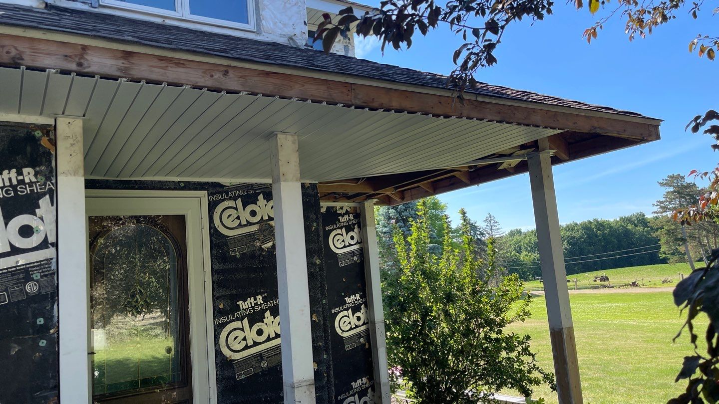 Siding Replacement using Certainteed Restoration Classic D4 by 180 Contractors