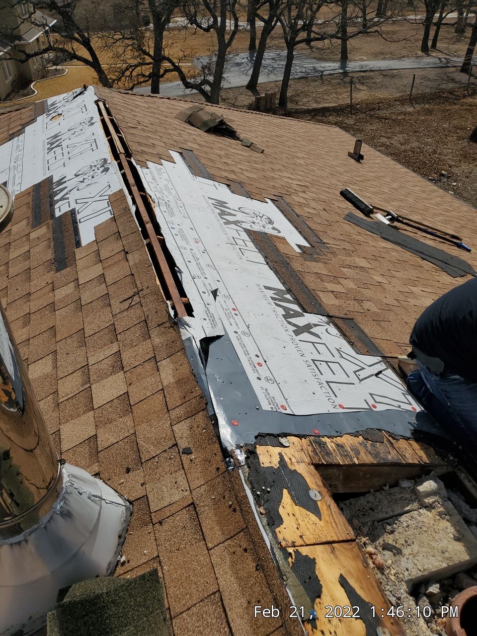 Residential Roofing Installation using ATLAS Pinnacle Pristine Shingles by Harvey Roofing & Construction