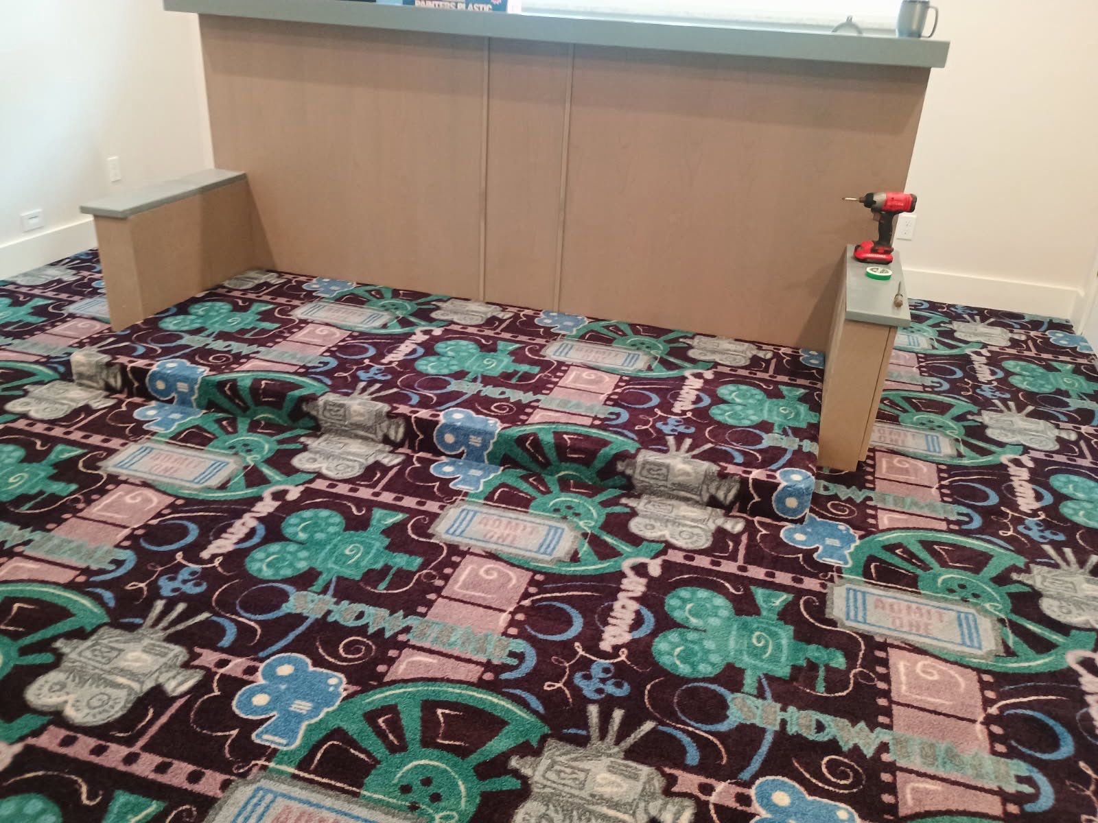 Carpet  by Vrmmm Flooring