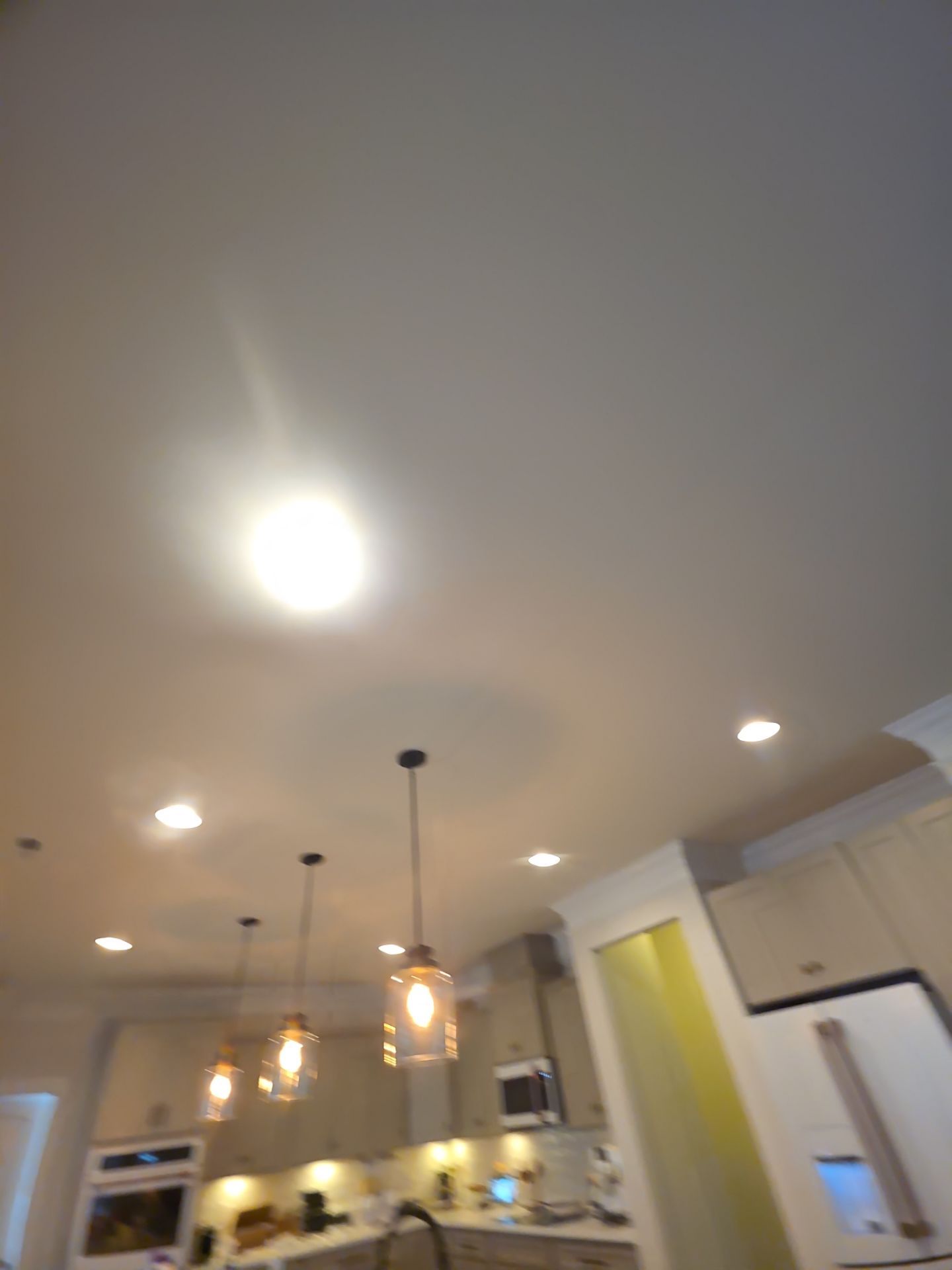 From Dated to Dazzling: A Bright Kitchen Transformation in Holly Springs by Elite Remodeling and Design LLC