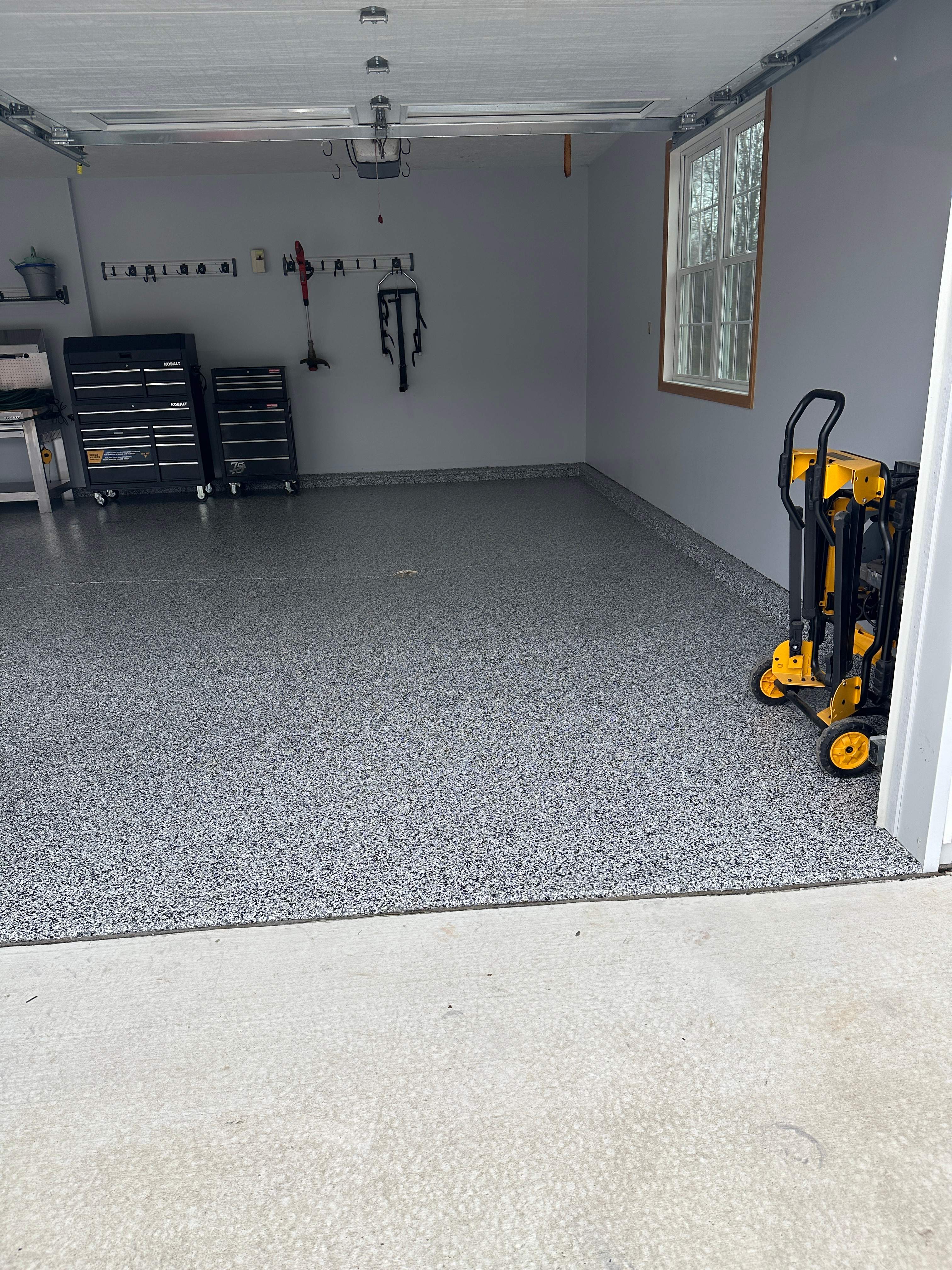 Silverton Garage Elmsworth by Loud Bros