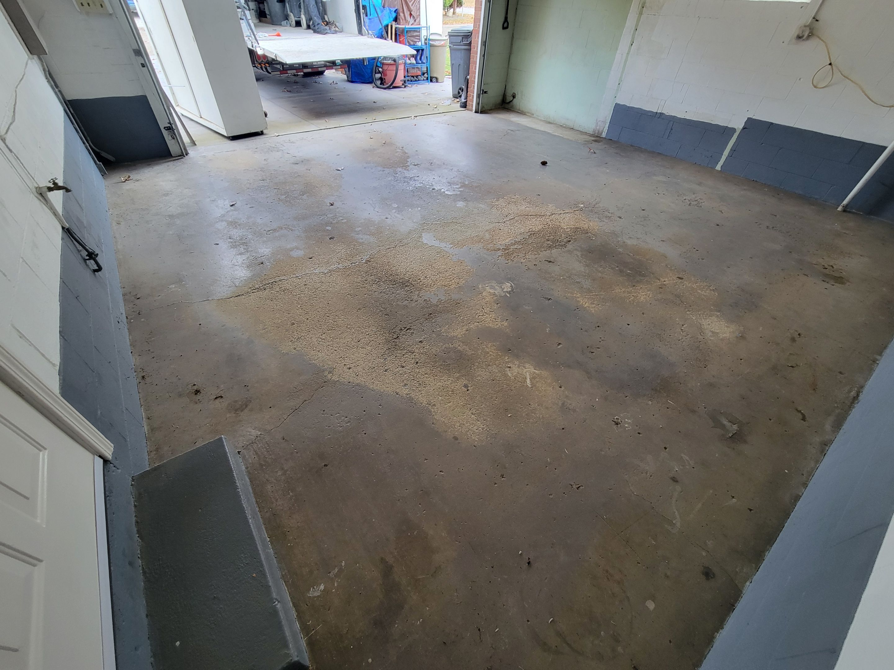 Double Car Garage in Silvercreek - Boardman, OH by Alexander Concrete Coatings