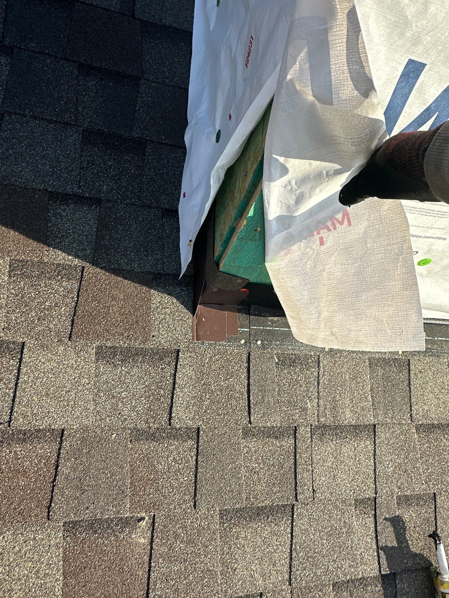 Residential Roofing Installation using CertainTeed Landmark Weathered Wood by Nitro Roofing and Construction