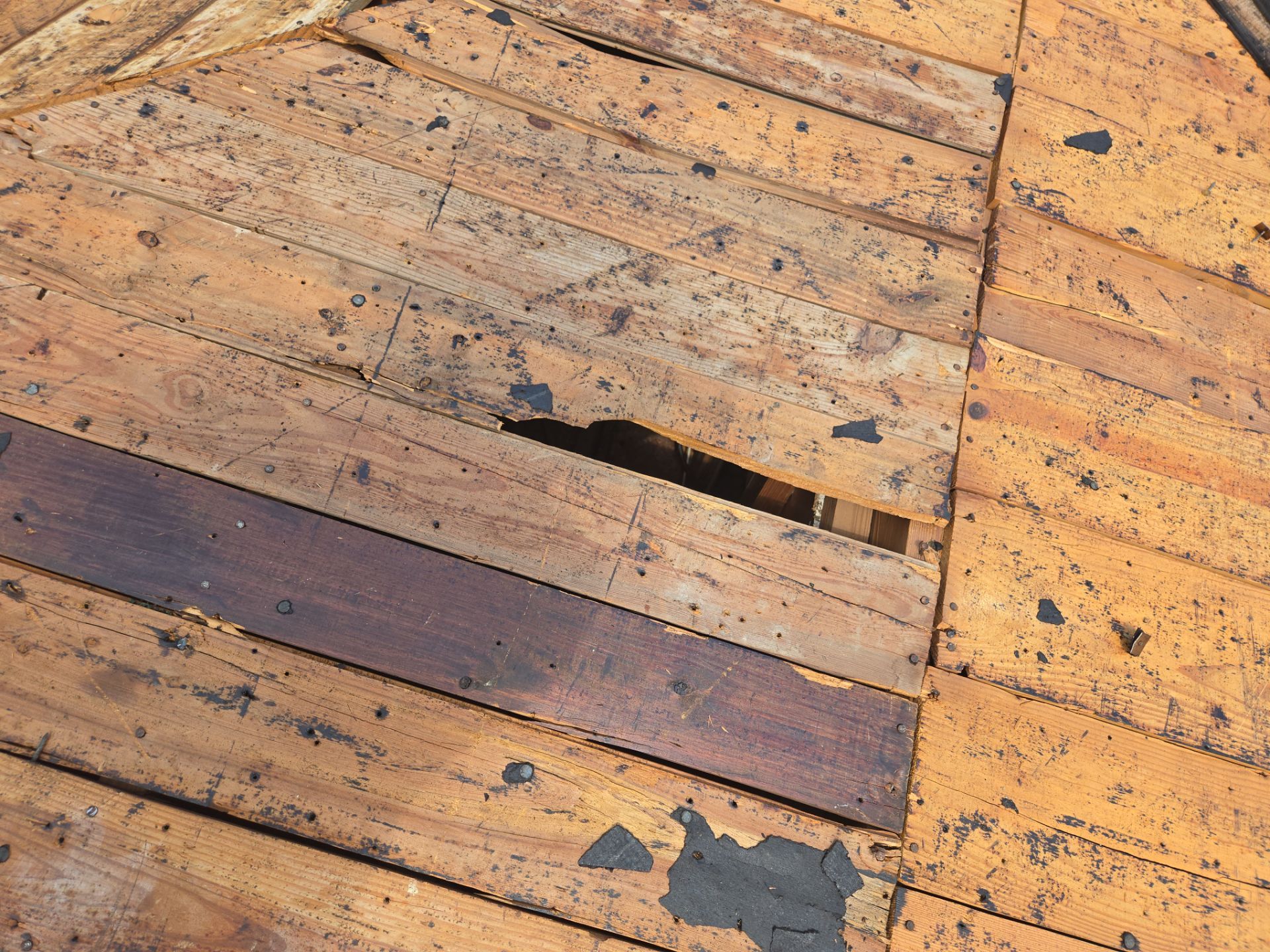 Project in St. Petersburg 33710 by Mitchell Roofing Company LLC 
