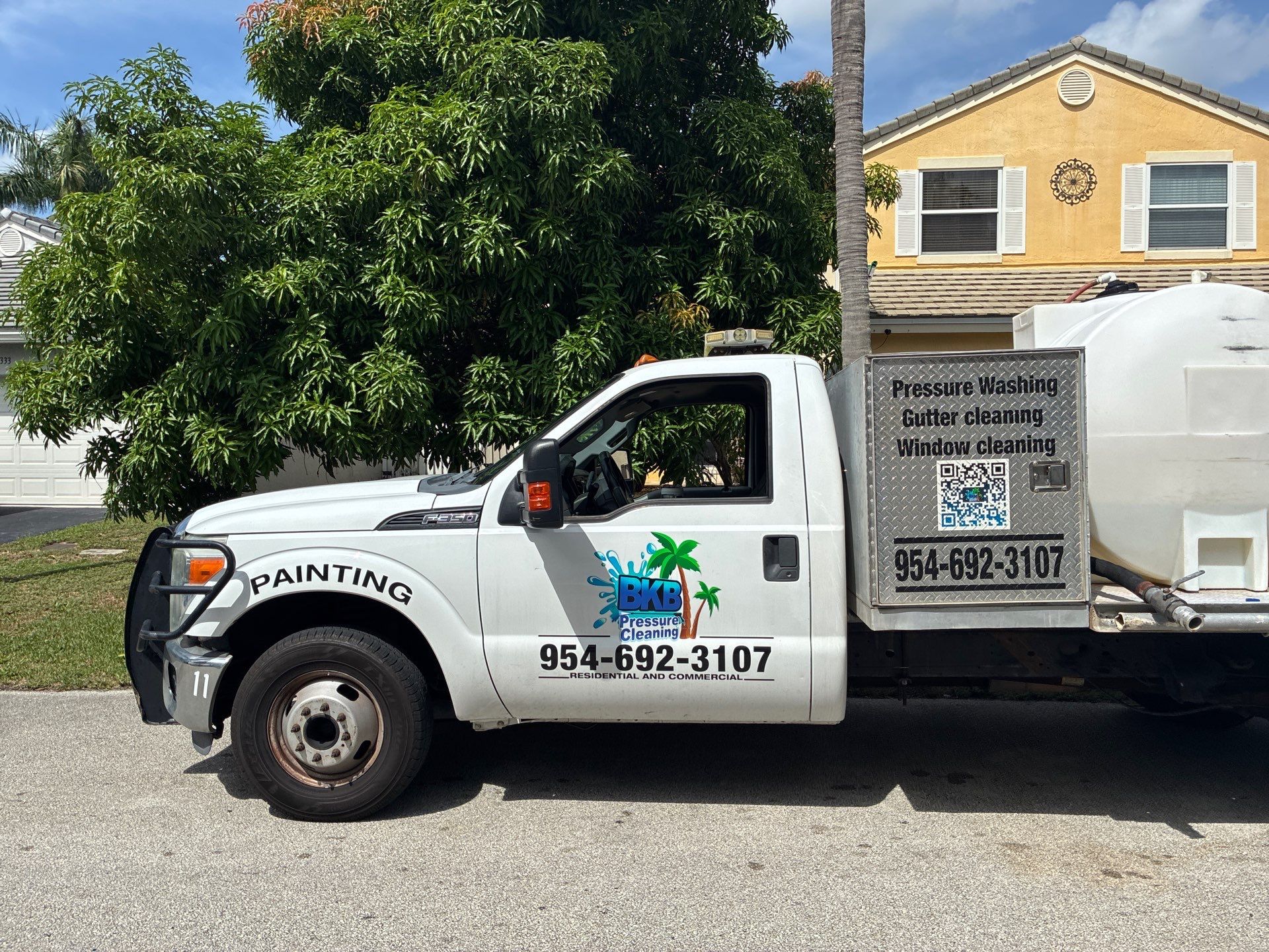 Roof Cleaning Coconut Creek by BKB Pressure Cleaning LLC