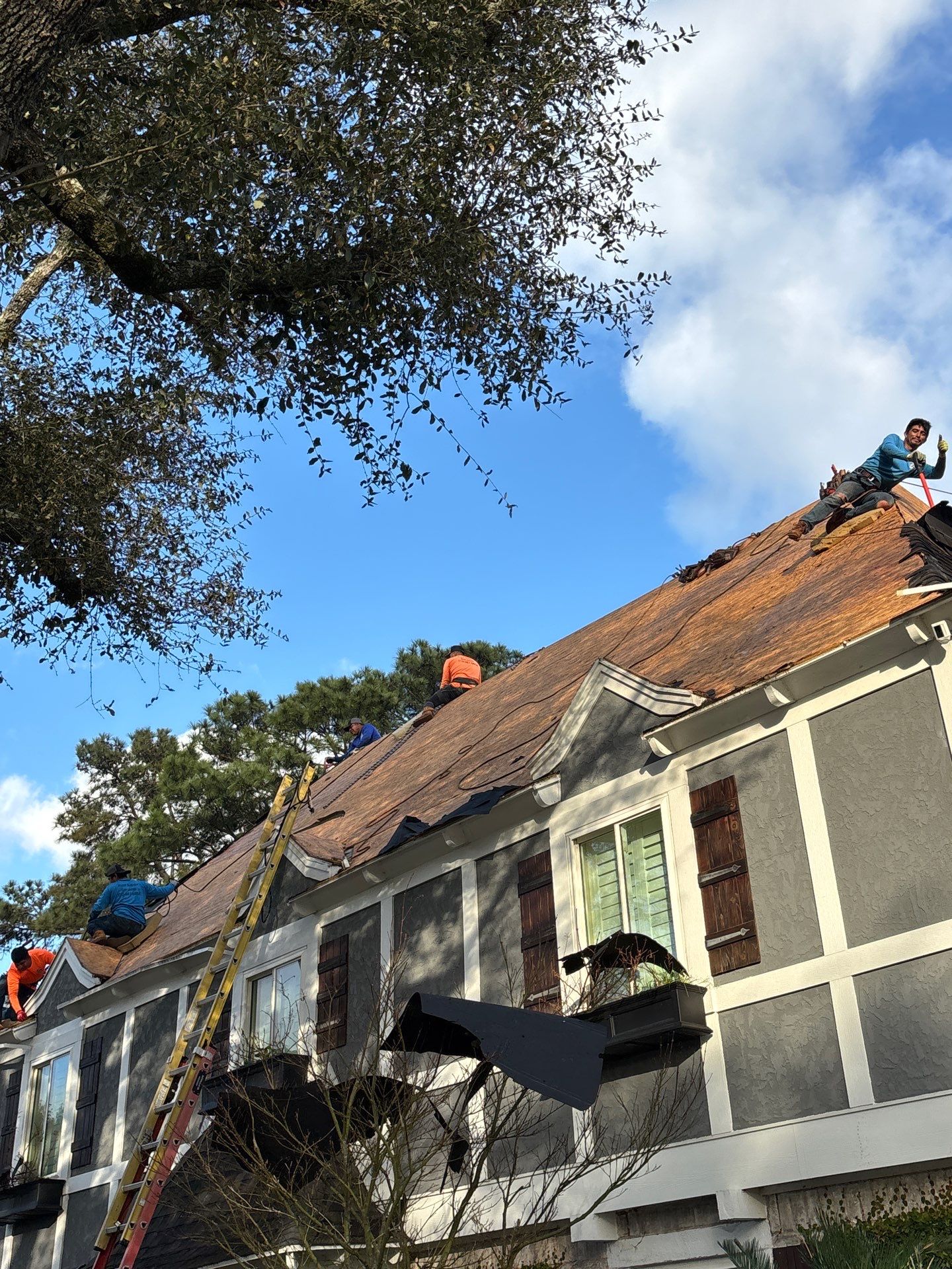 Roof Replacement Houston by Roof Repair Company