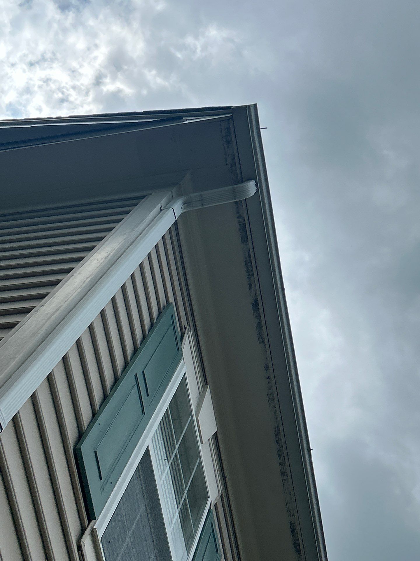 Reston Roof Replacement with CertainTeed Landmark PRO in Max Def Moire Black by RM Banning, Inc.