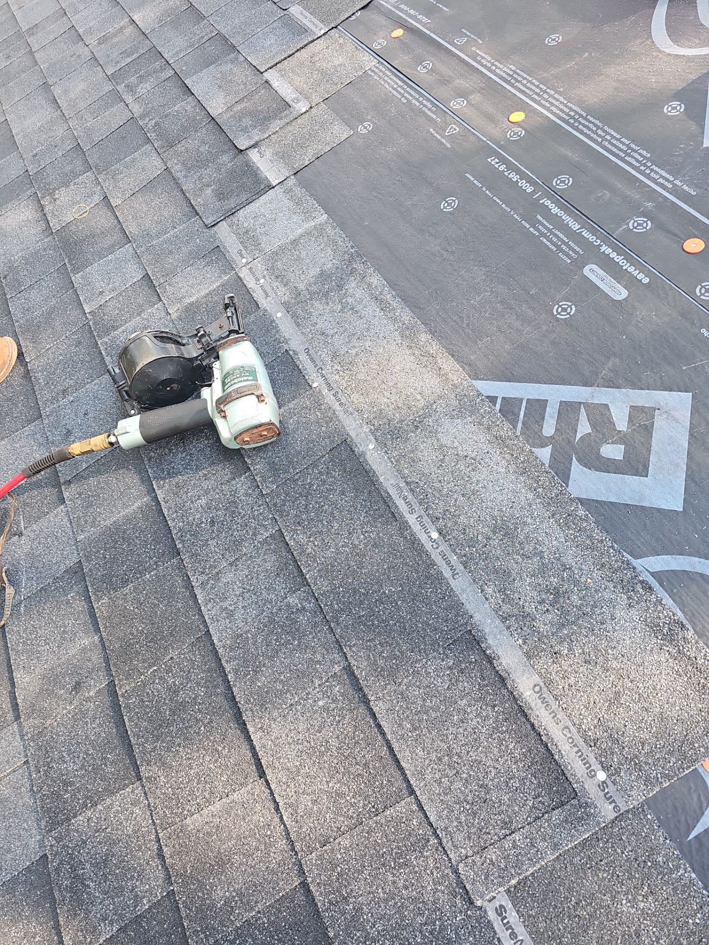 Residential Roofing Installation using Owen's Corning Duration (Lifetime) Shingles by Roof Repair Company