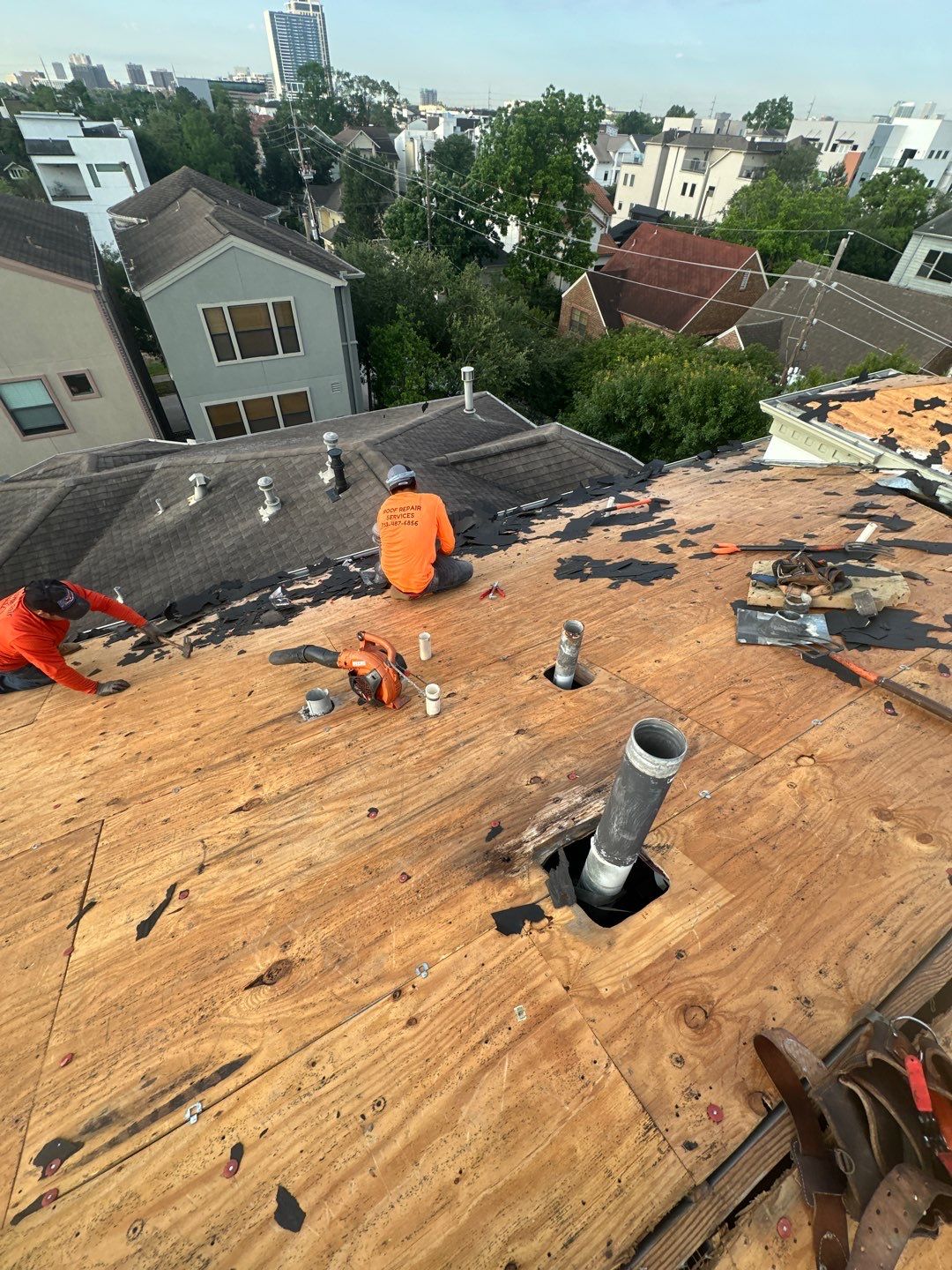 Roof Replacement Houston by Roof Repair Company