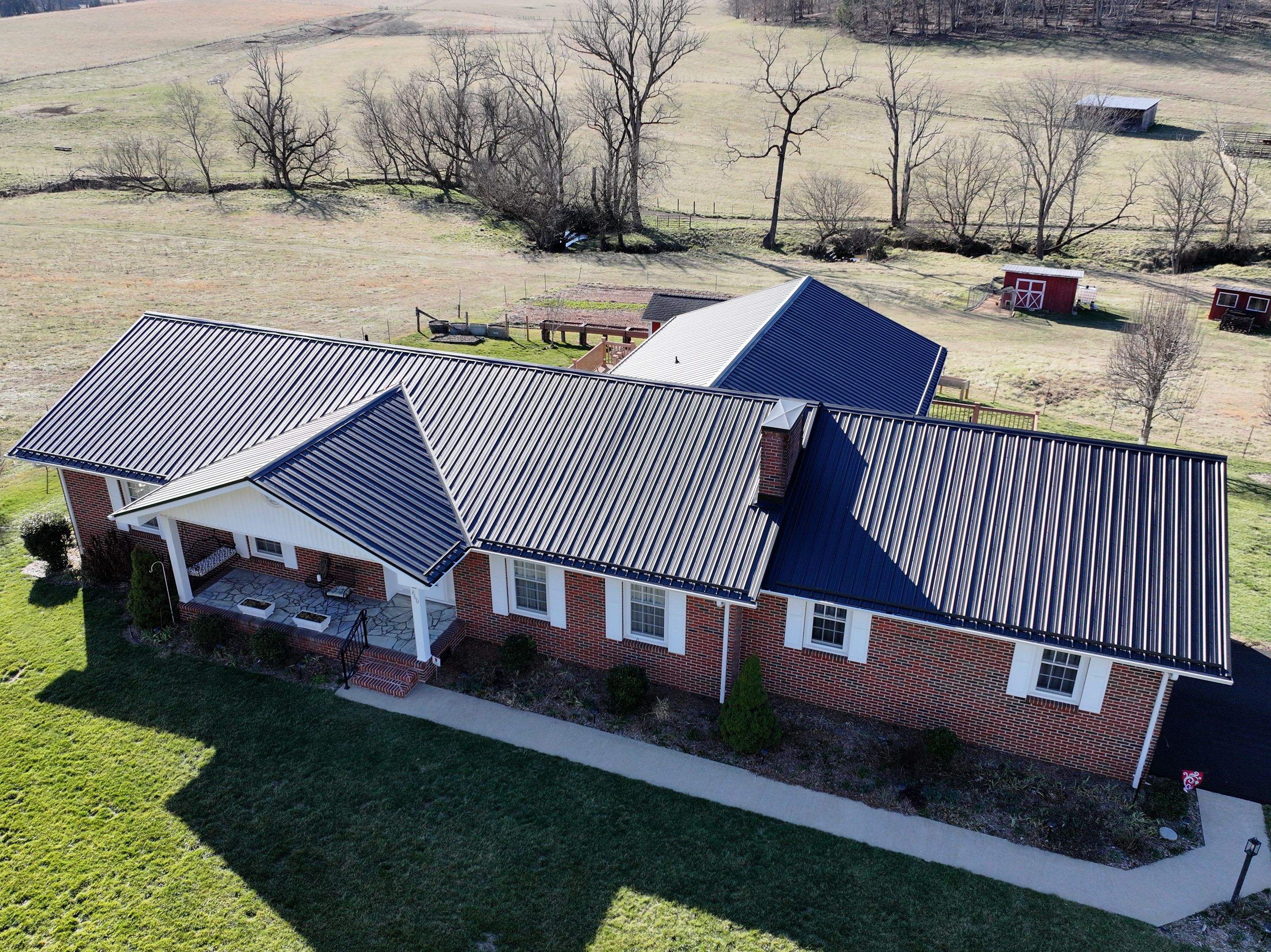Morrell Residence by Omnia Roofing