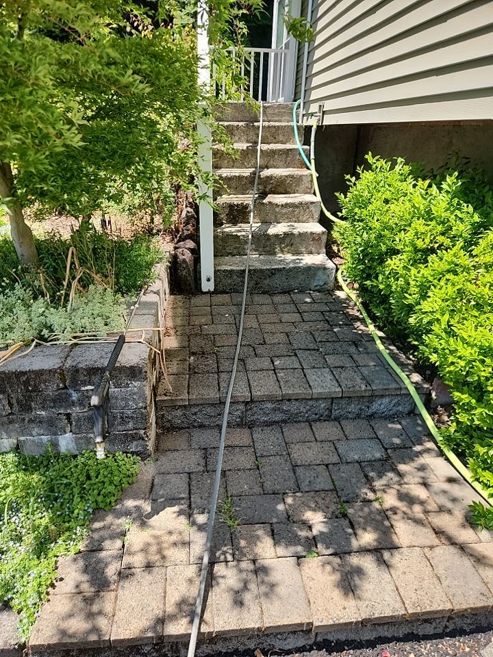 Driveway Repair using Pressure washing no chemicals by Willamette Outdoor Wash LLC